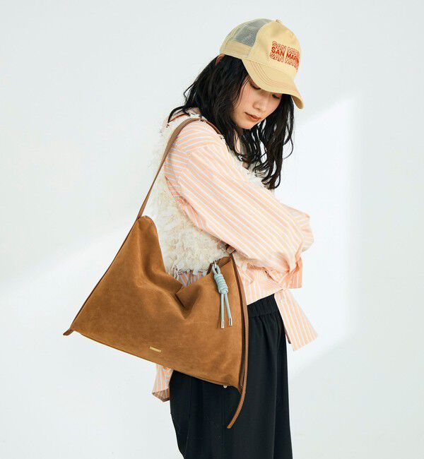 fredy emue「フェイクスエードソフトスクエアショルダーバッグ」|ショルダー・メッセンジャー|