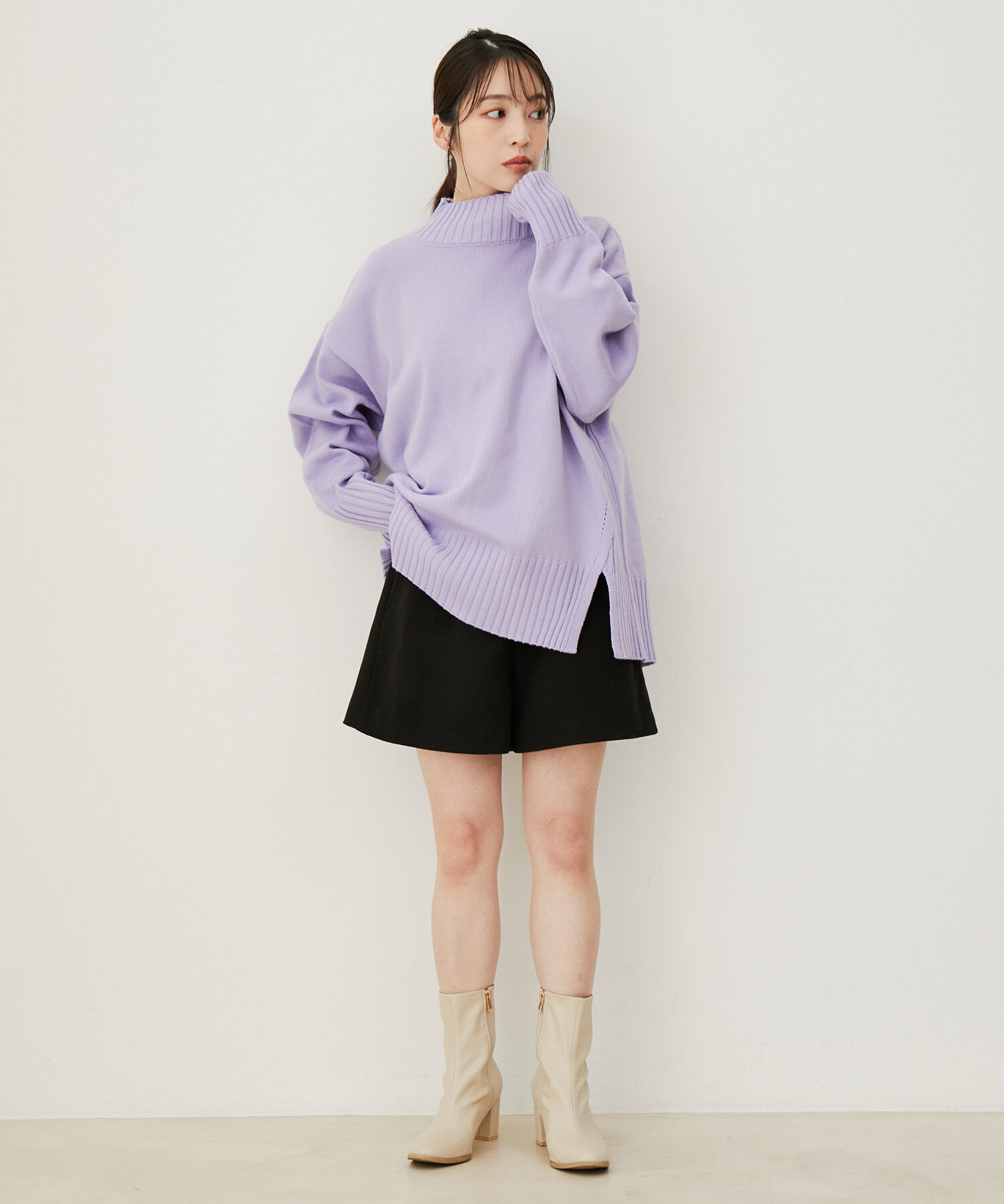 VIS「【STAYC SIEUN / SUMIN着用】【ViVi11月号掲載】ハイウエスト圧縮ショートパンツ」|スラックス|