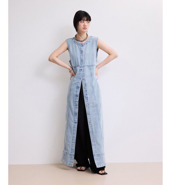 ADAM ET ROPE'「【WEB限定】ライトデニムスリーブレスワンピース」|ワンピース|