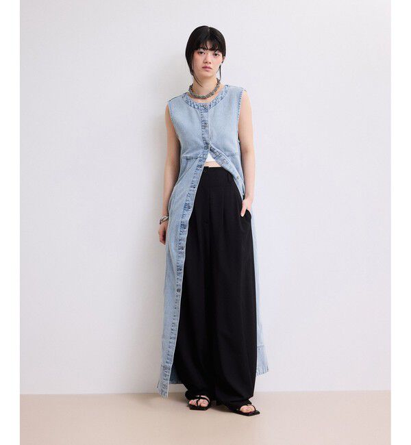 ADAM ET ROPE'「【WEB限定】ライトデニムスリーブレスワンピース」|ワンピース|