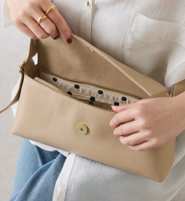  「【牛革/２WAY/500mlペットボトル収納可】シュリンクリンショルダーバッグ」|ショルダー・メッセンジャー|