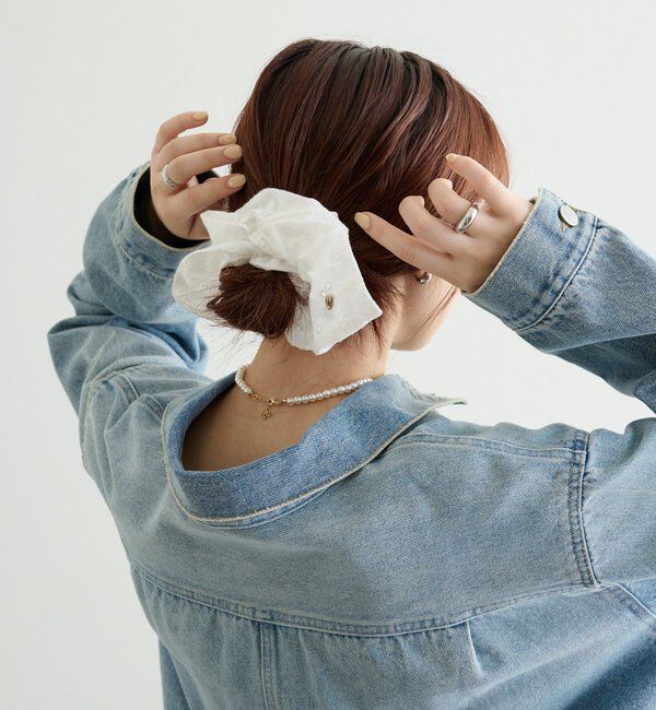  「チャーム付きフラワーシュシュ」|その他|