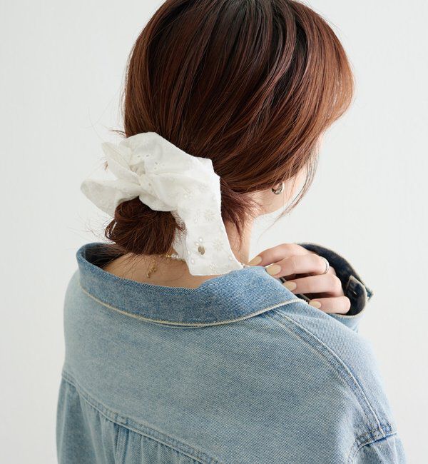  「チャーム付きフラワーシュシュ」|その他|