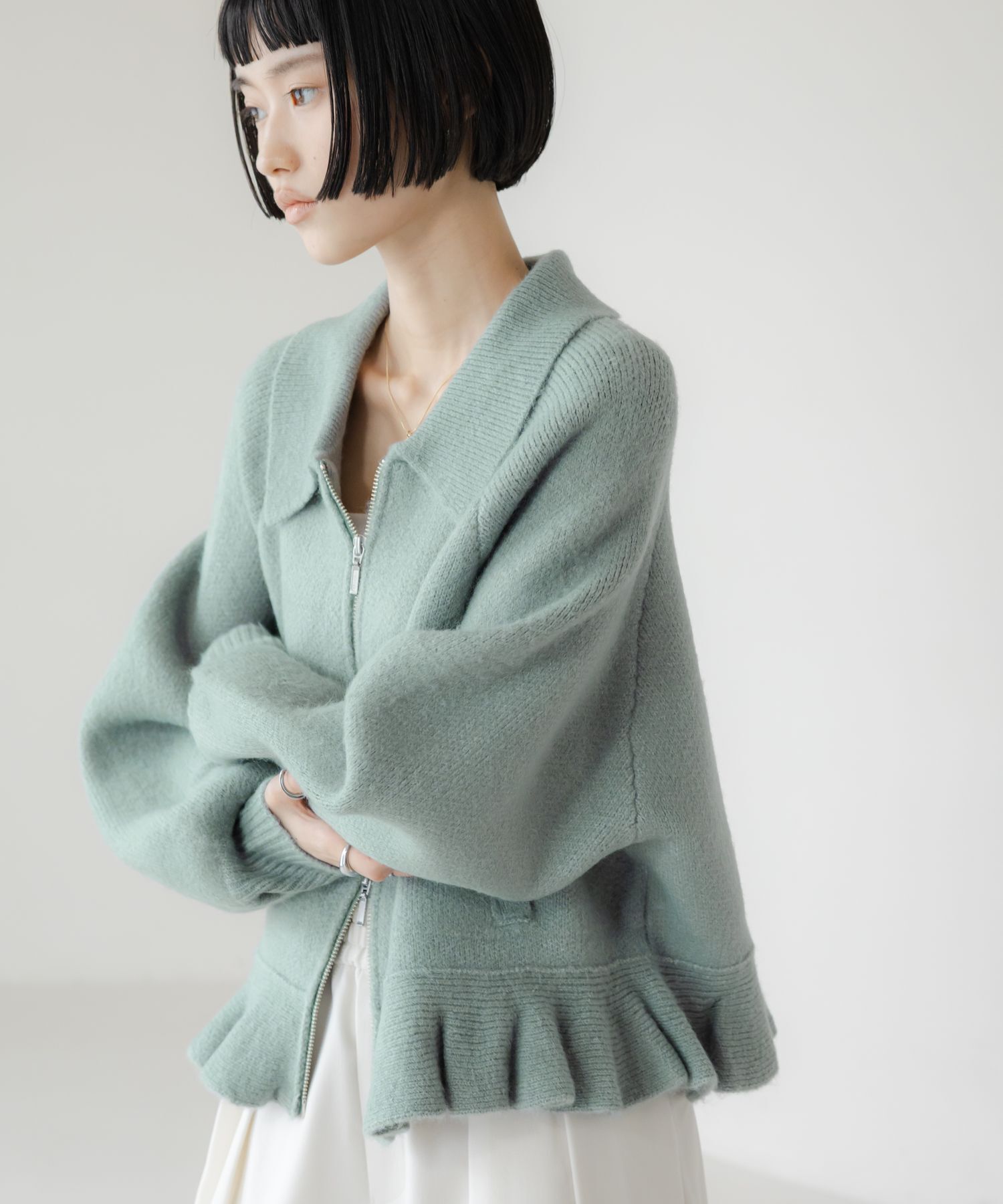 LOWRYS FARM「エリニットフリルブルゾン」|その他|