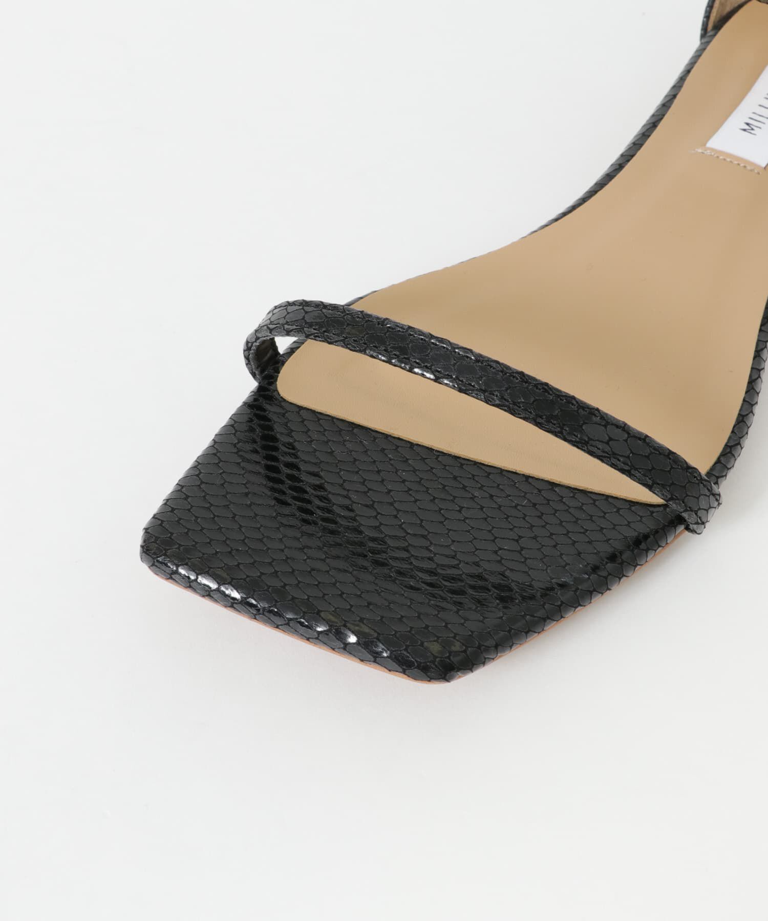 URBAN RESEARCH「『別注』MILLIWM&times;URBAN RESEARCH　ストラップサンダル」|サンダル|