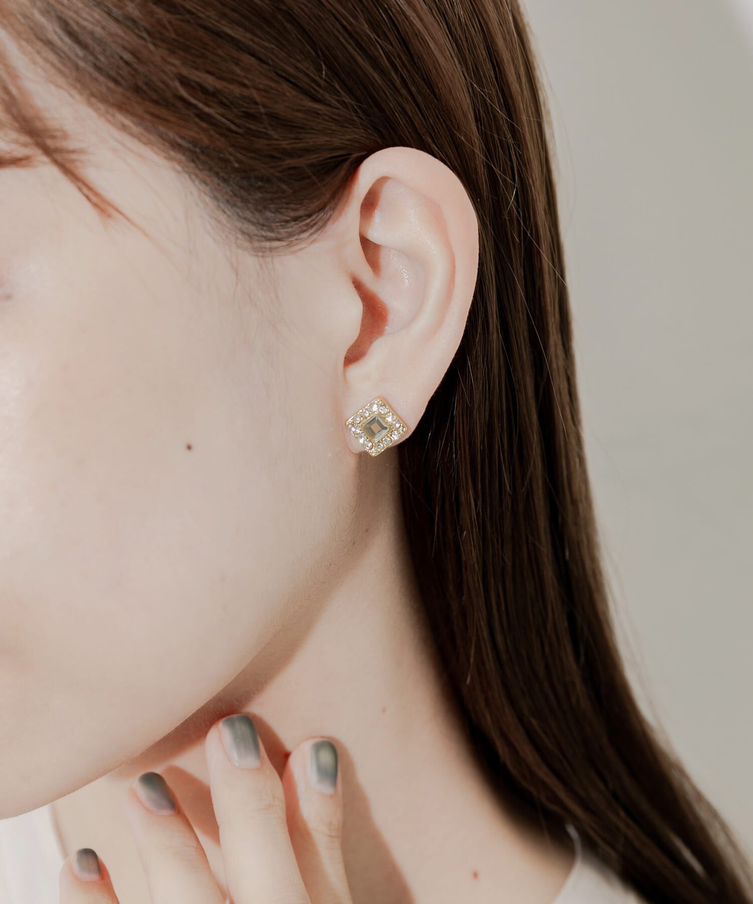 SMELLY「ビジュースクエアピアス」|ピアス|