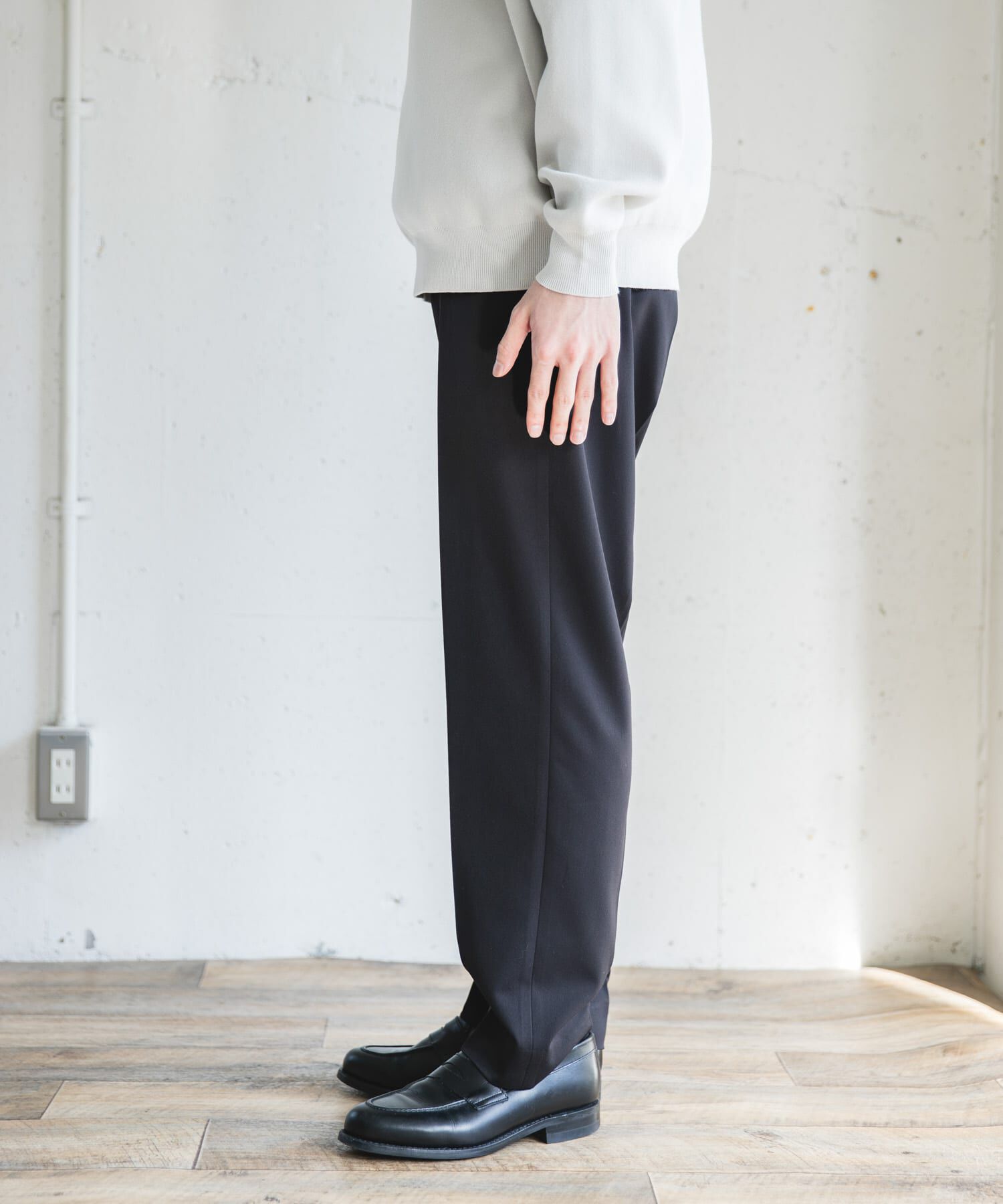 URBAN RESEARCH DOORS「『UR TECH』完声 テーパードトラウザー」|その他|