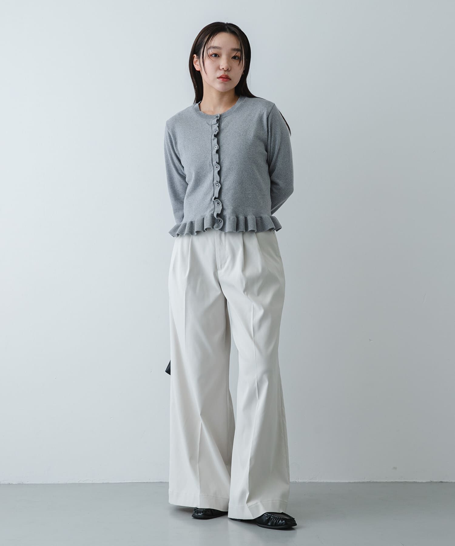 SENSE OF PLACE by URBAN RESEARCH「『洗濯可』フリルトリムニットカーディガン」|ニット・セーター|