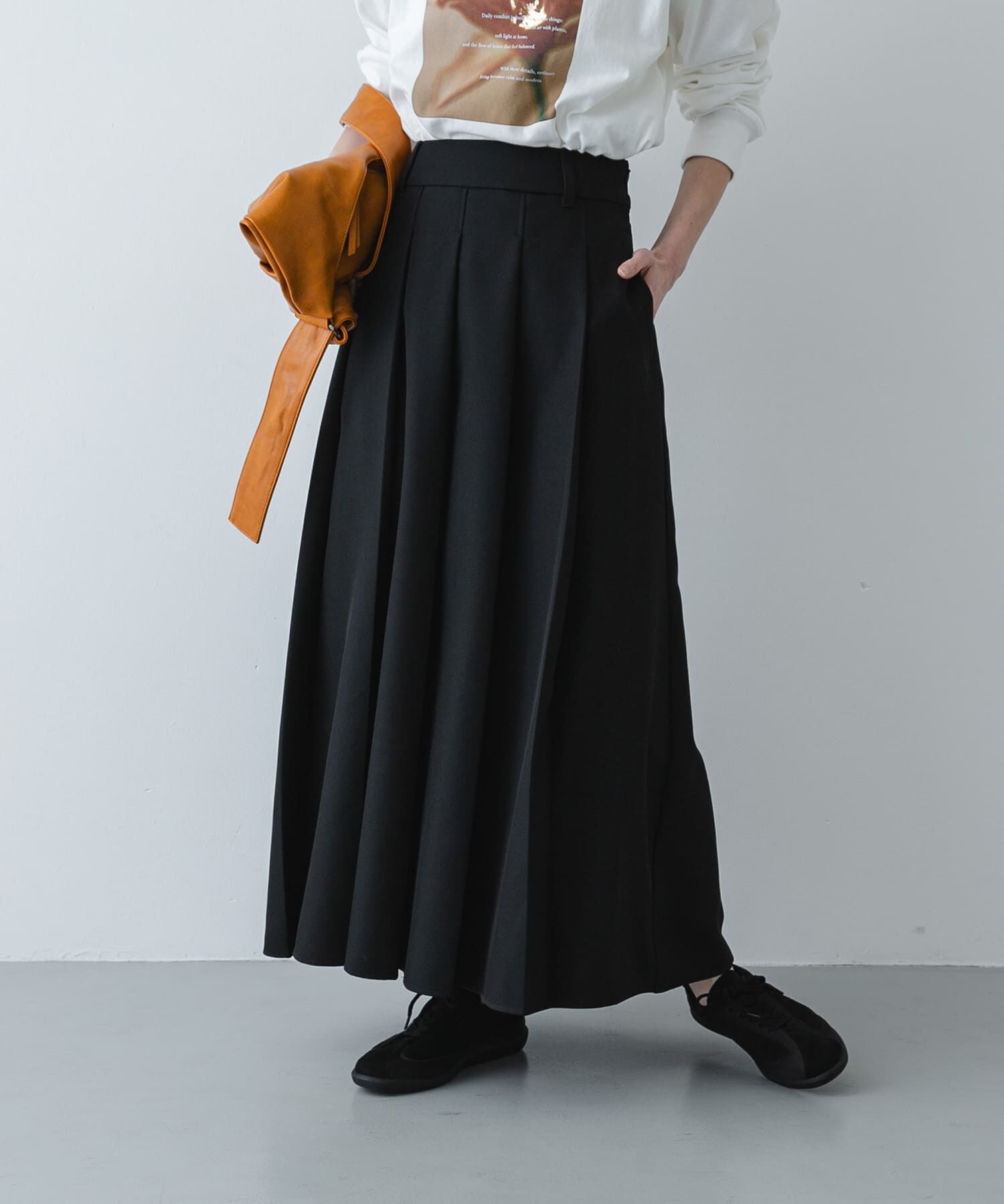 SENSE OF PLACE by URBAN RESEARCH「『撥水/防花粉』SKINProofフロントプリーツスカート」|スカート|ブラック