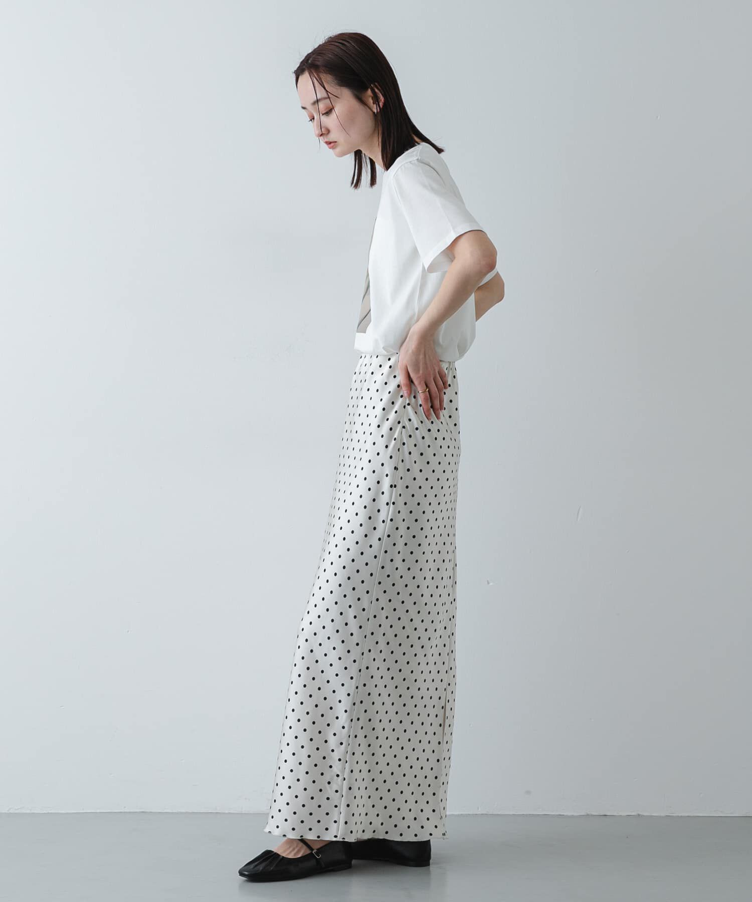 SENSE OF PLACE by URBAN RESEARCH「サテンアイラインスカート」|スカート|