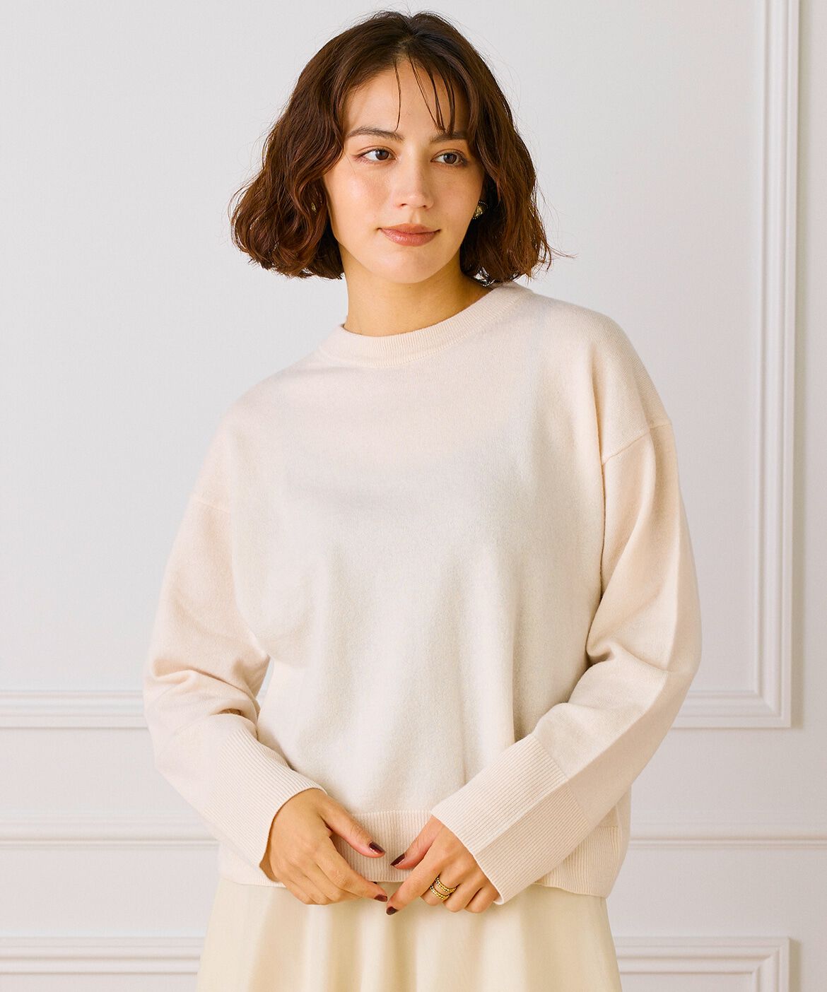 INED「ウール100%クルーネックニット」|ニット・セーター|オフホワイト1