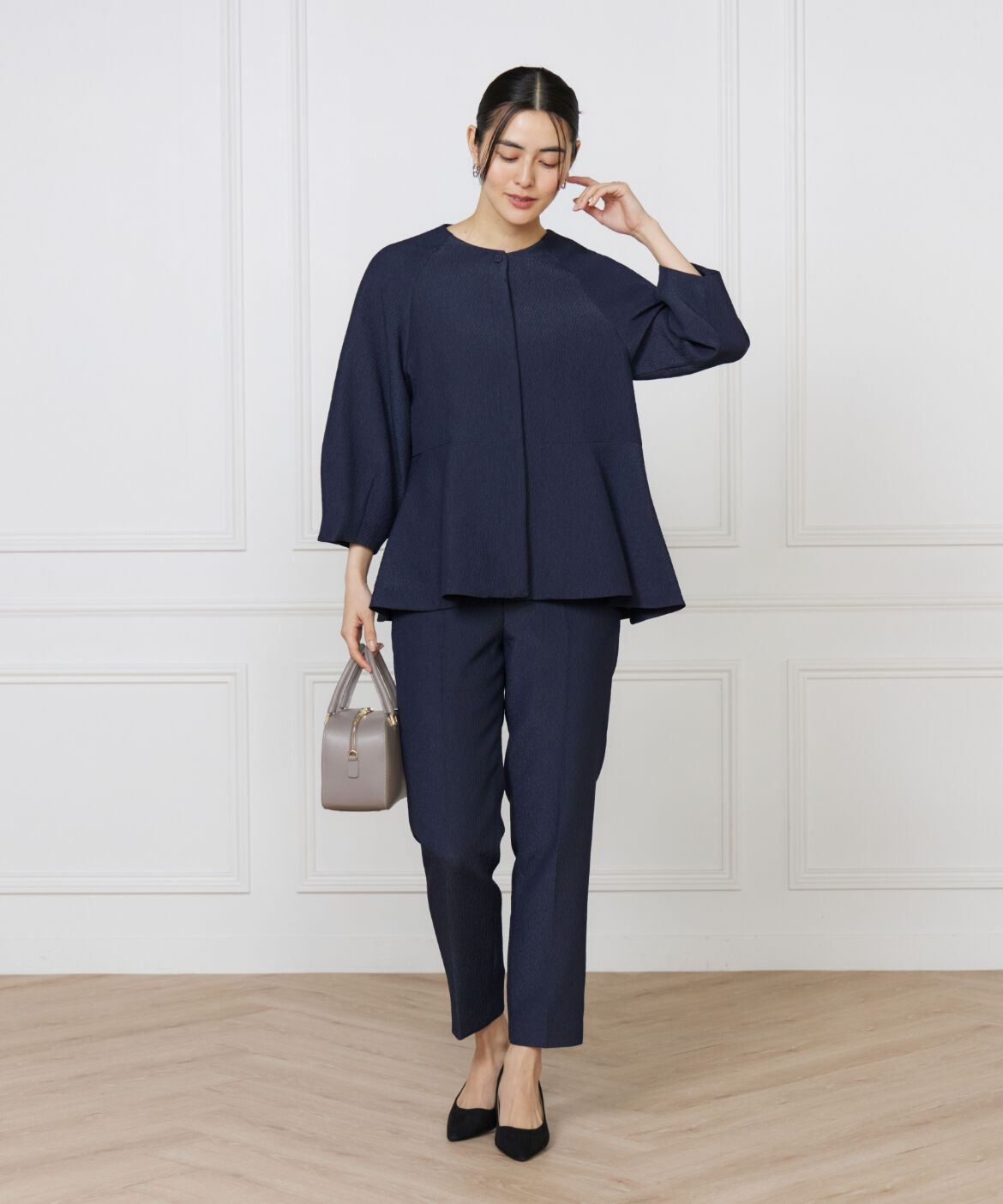 7-IDconcept.「《大きいサイズ》フクレジャカード センタープレスパンツ」|スラックス|