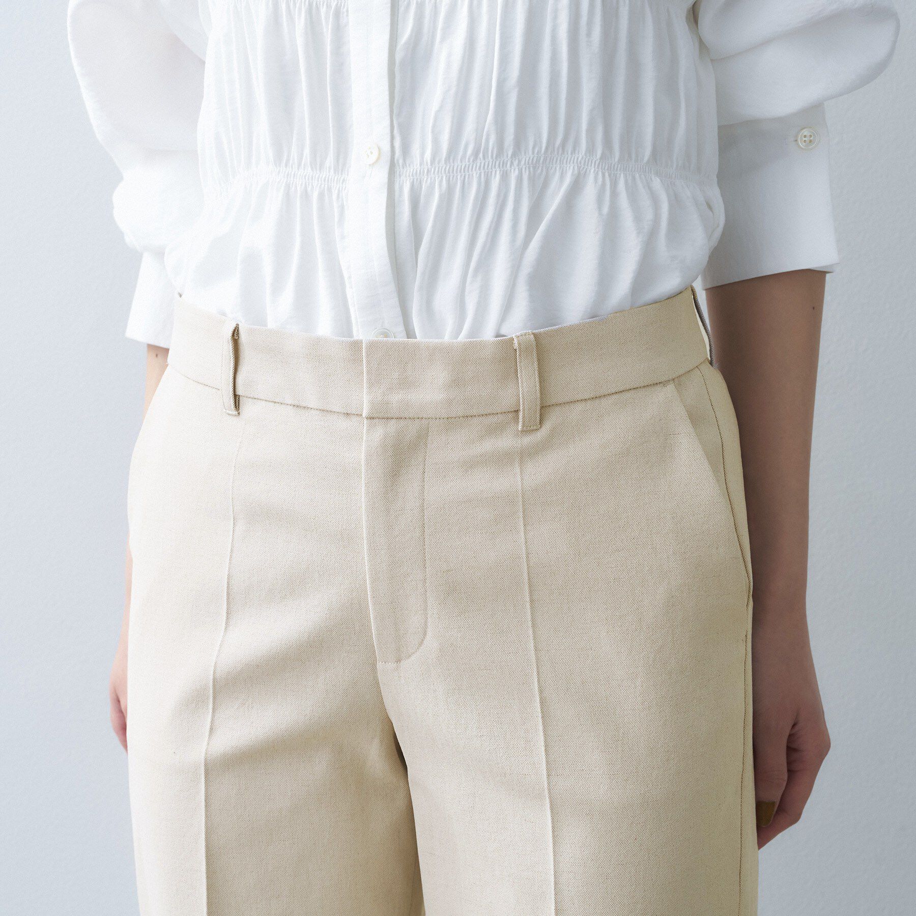 UNTITLED「オックステーパードパンツ」|その他|