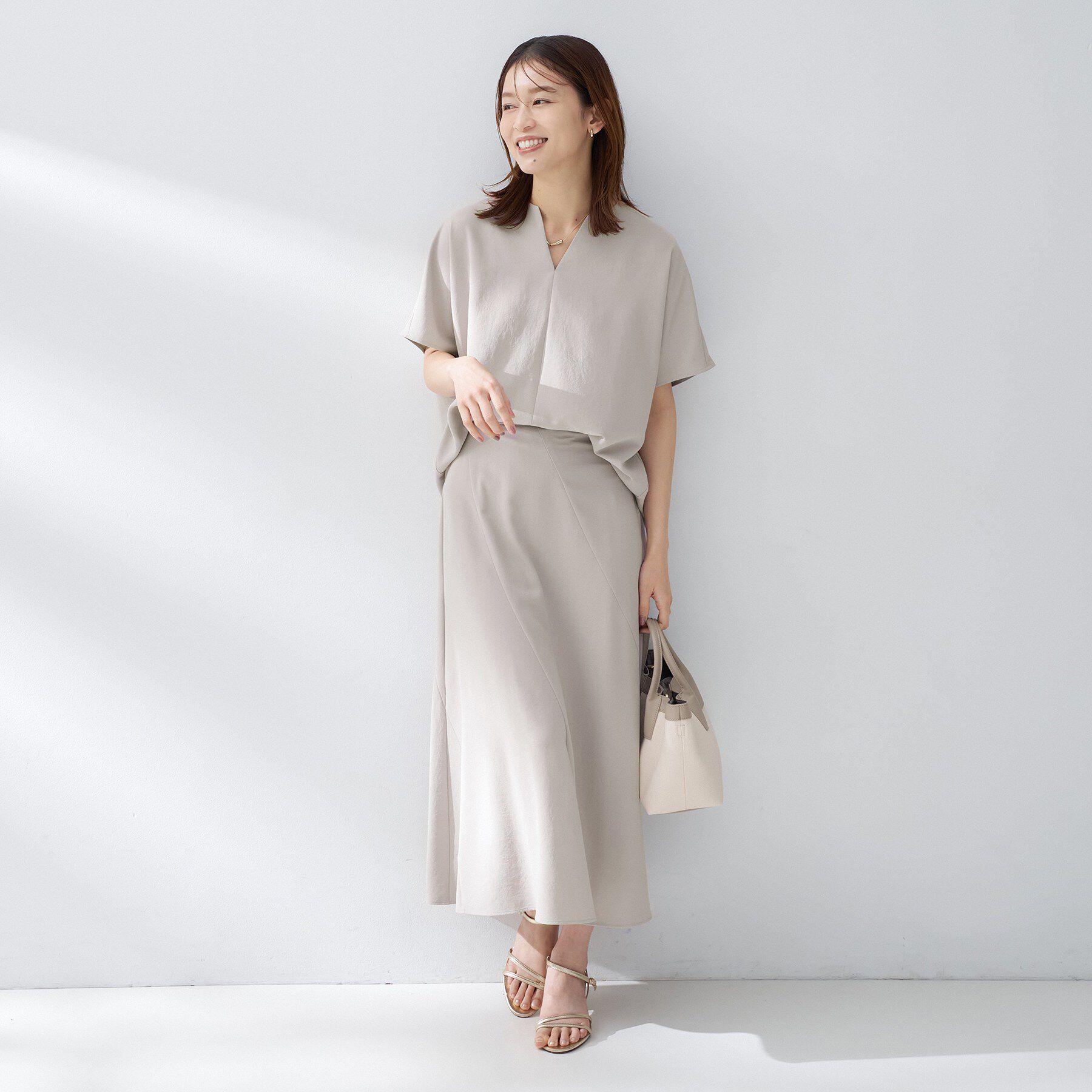 UNTITLED「【夏の名品セットアップが今年も登場！/はっ水/遮熱】リラクミスト フレアスカート」|スカート|