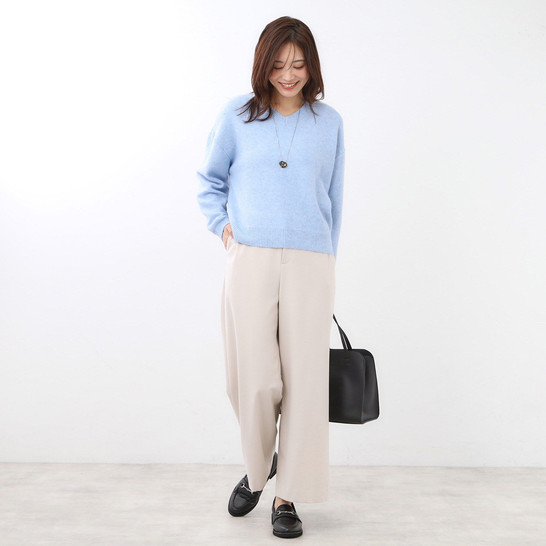 Reflect「【選べる5色／ゆったりシルエット】Vネックスパンコールニット」|ニット・セーター|