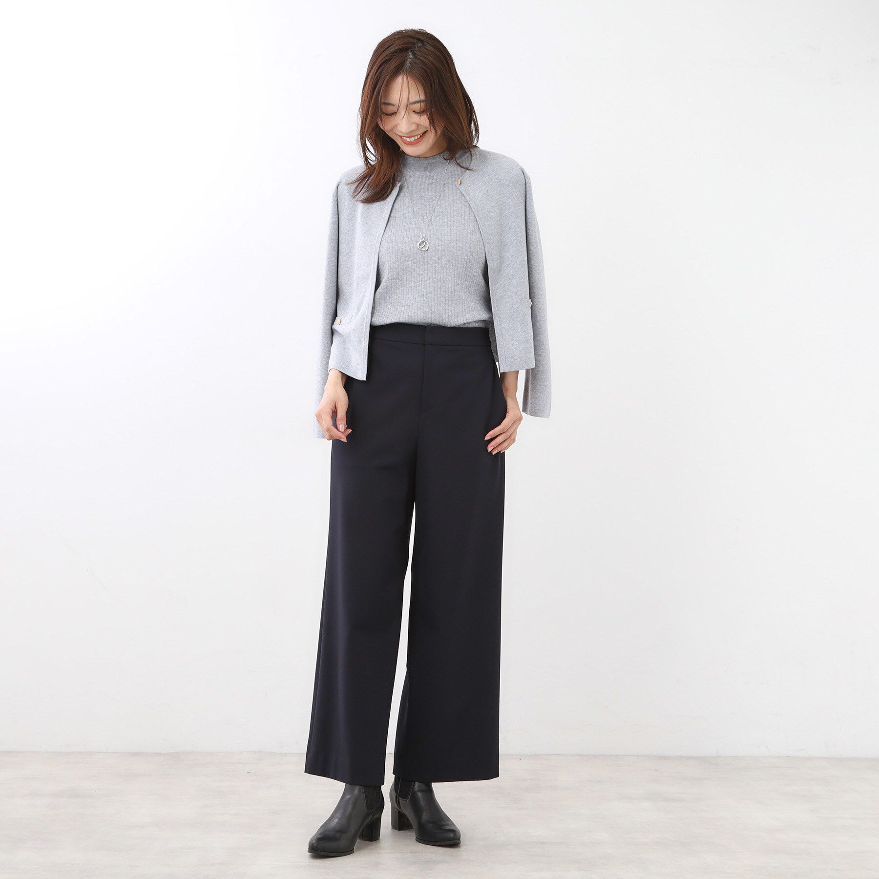 Reflect「【選べる5色／アンサンブル可】クルーネックカーディガン」|カーディガン|