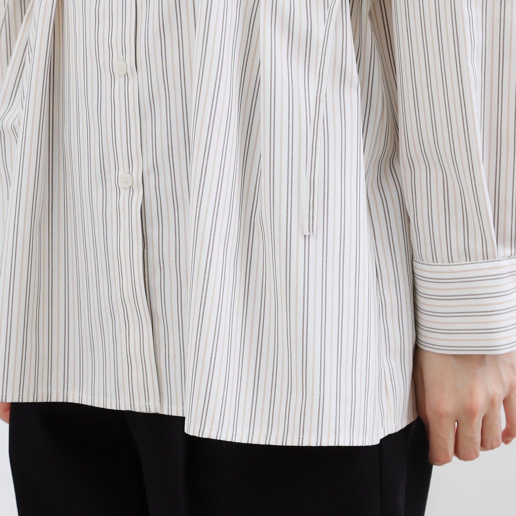 grove「【体型カバー】ウエストタック スタンドネックシャツ」|シャツ・ブラウス|