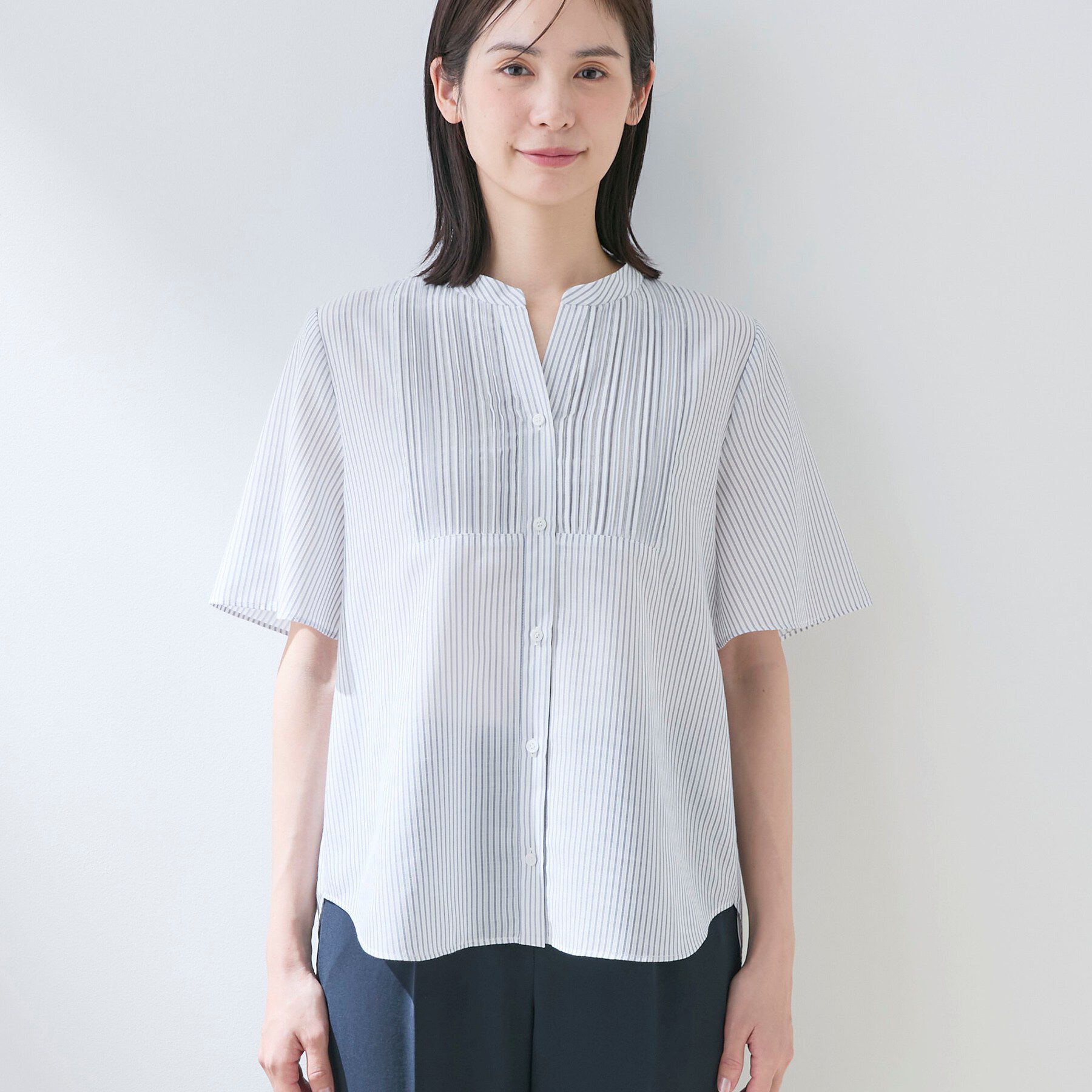 INDIVI「【洗える】シアーシャンブレーピンタックブラウス」|シャツ・ブラウス|