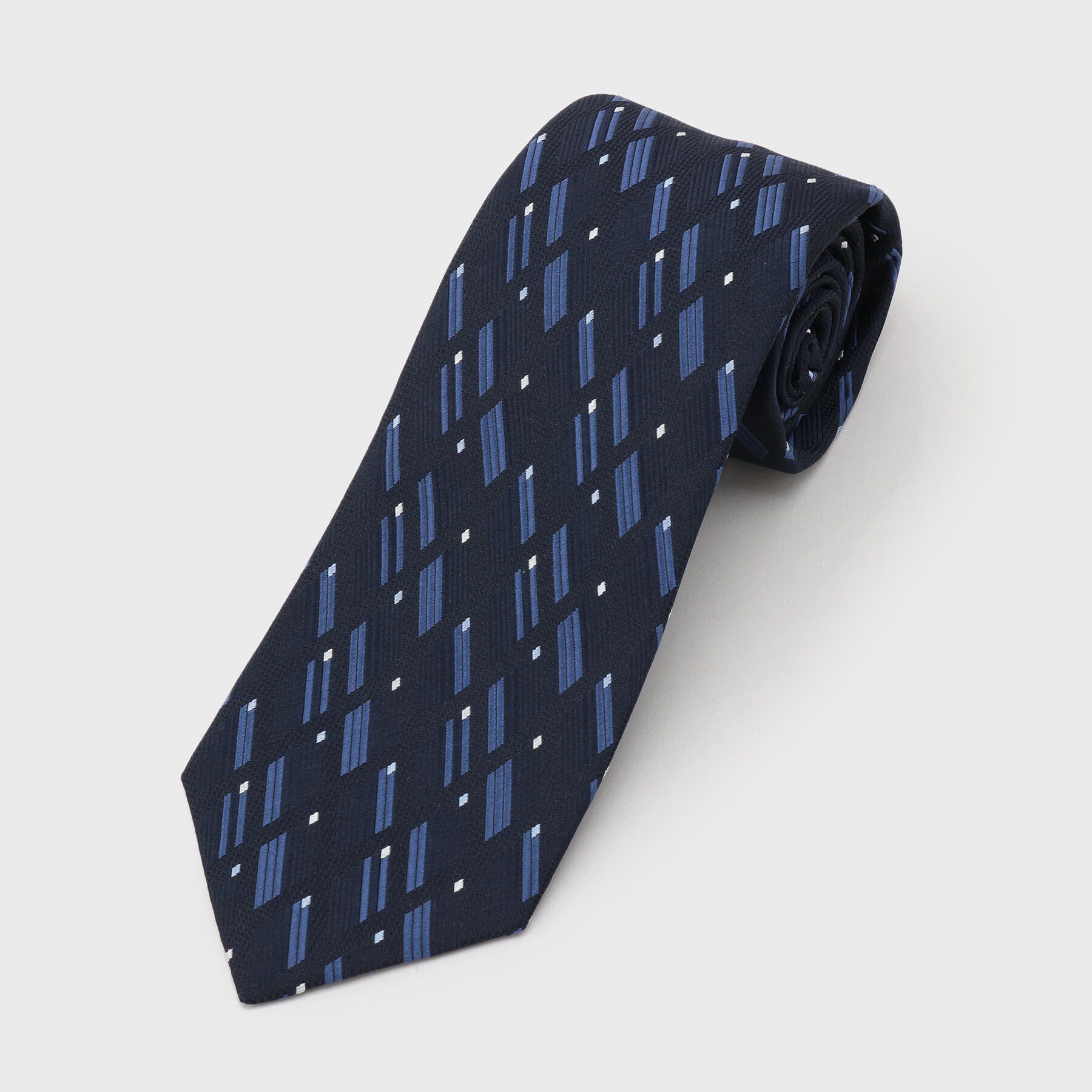 TAKEO KIKUCHI「【縁起の良いネクタイ】PNJ 菱紋ネクタイ」|ネクタイ・蝶ネクタイ|ネイビー(494)