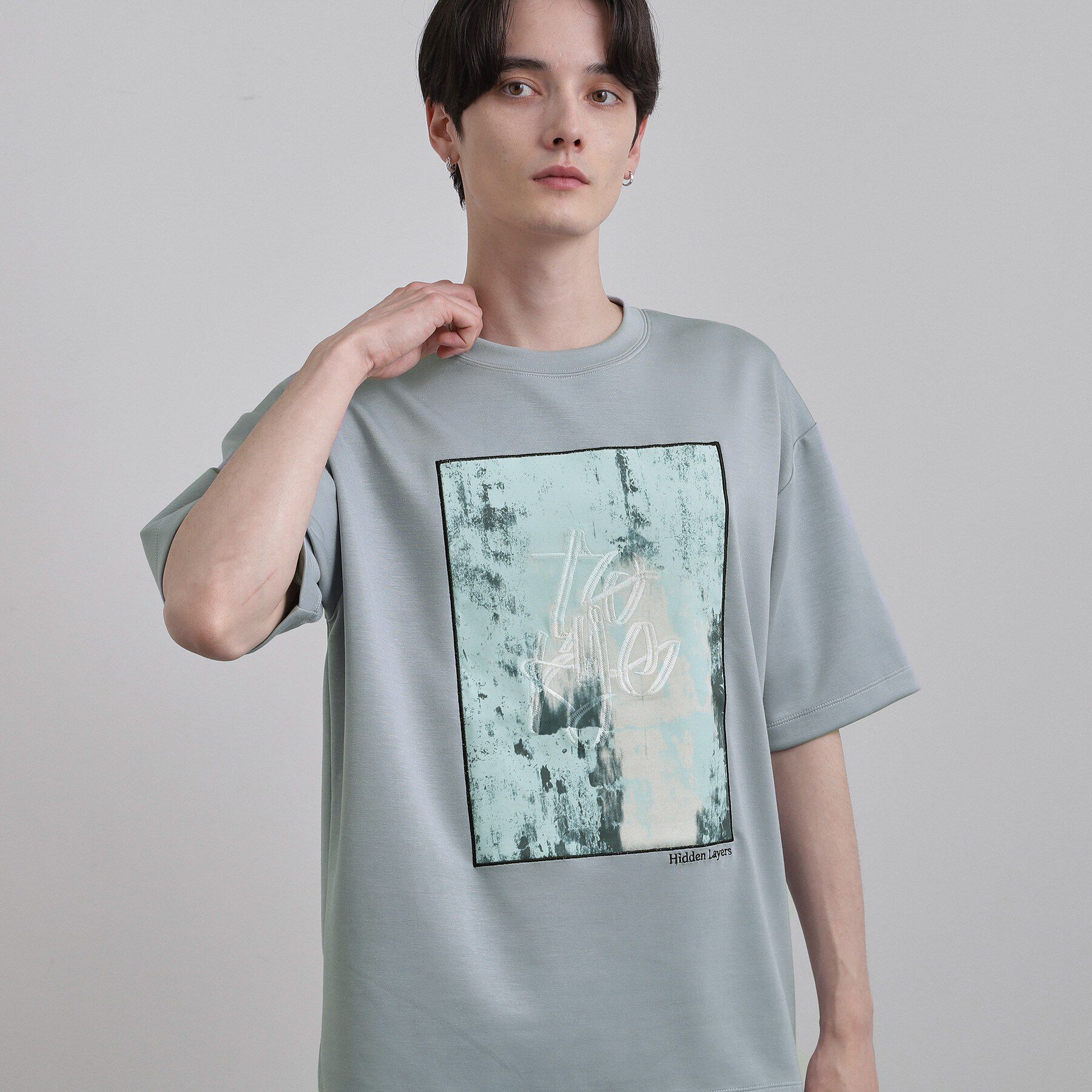 tk.TAKEO KIKUCHI「コンシールドエンブロTシャツ」|Tシャツ・カットソー|