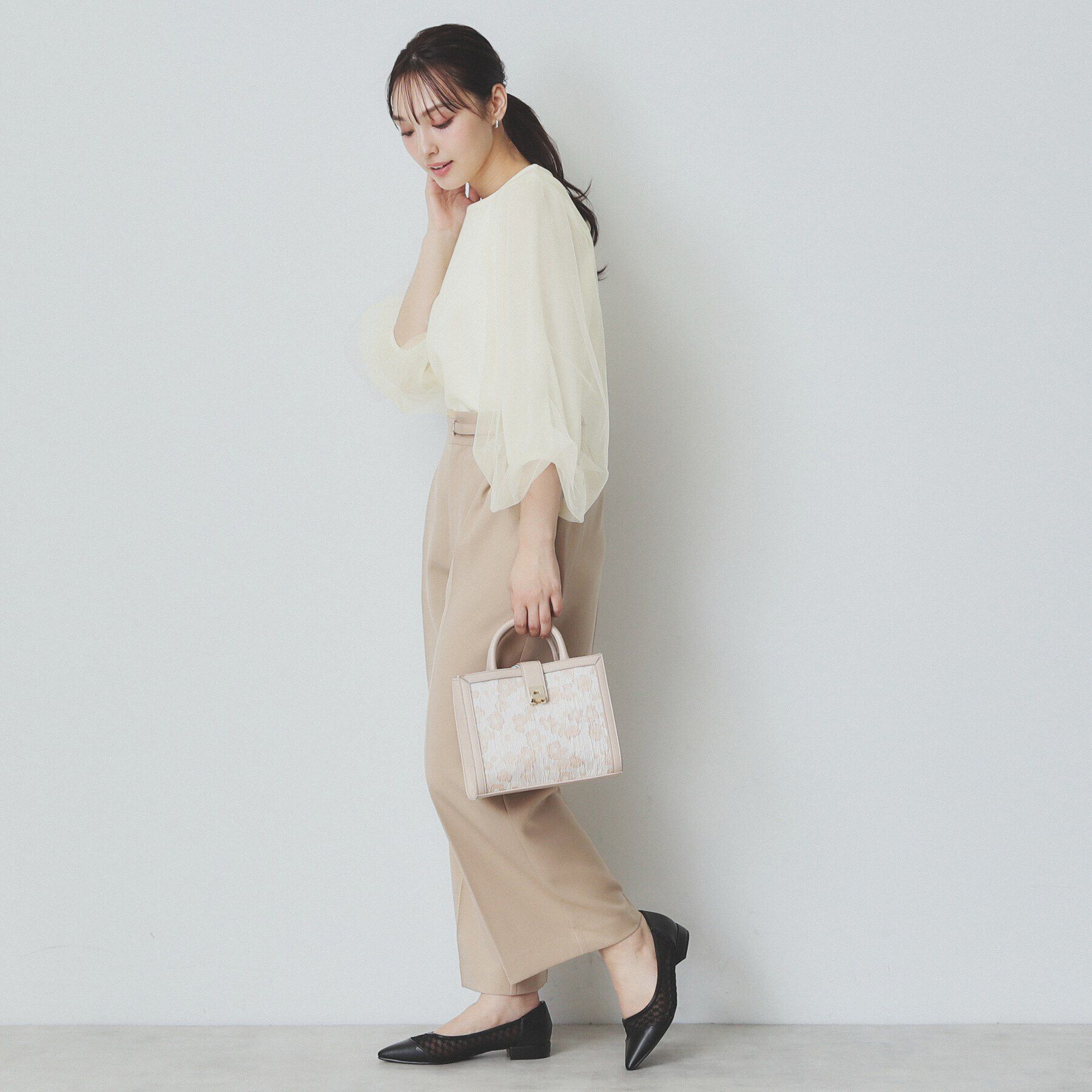 index「ビジュー付きチュールバルーンスリーブトップス【洗濯機洗い可】」|Tシャツ・カットソー|