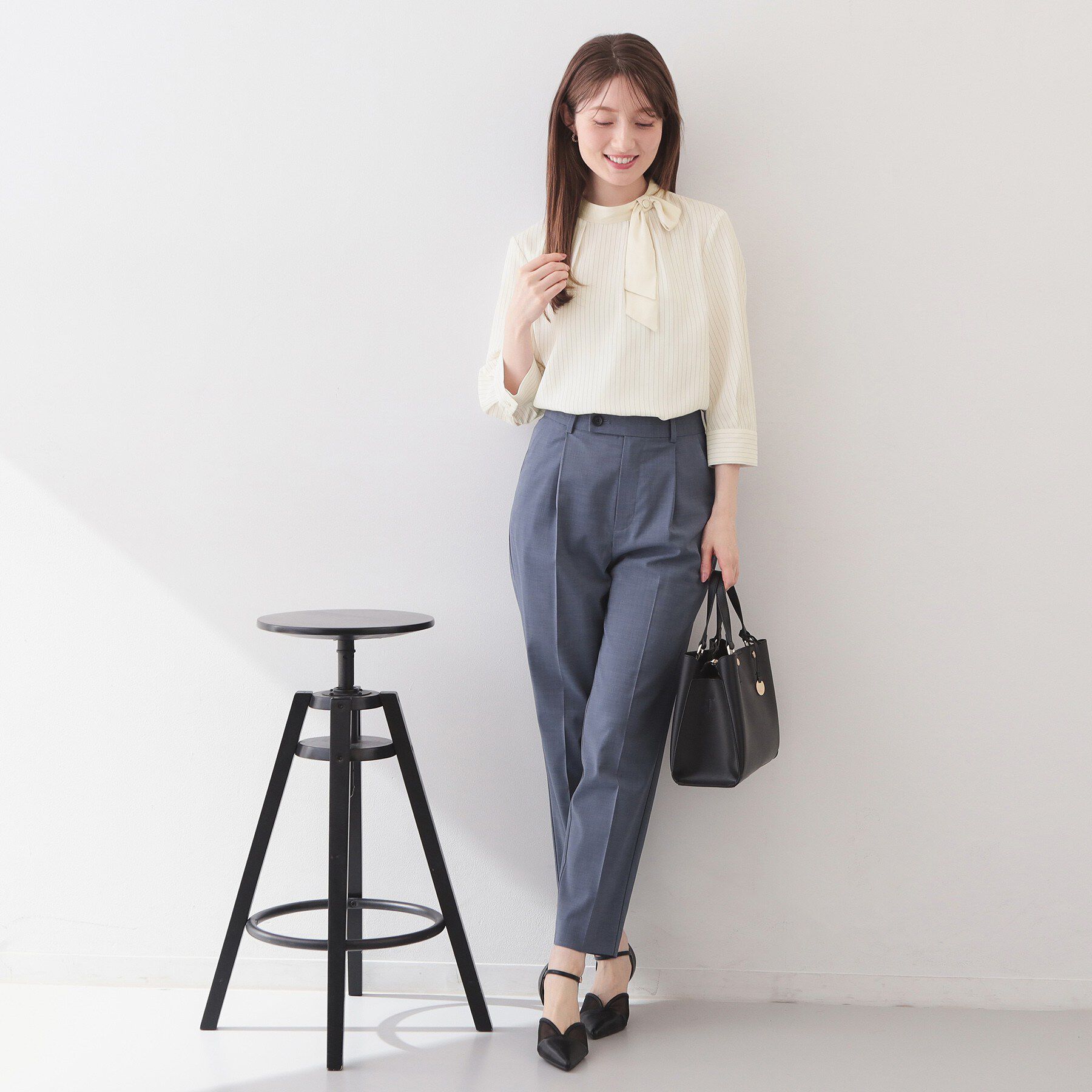 index「アシメボウタイブラウス【洗濯機OK/イージーアイロン】」|シャツ・ブラウス|