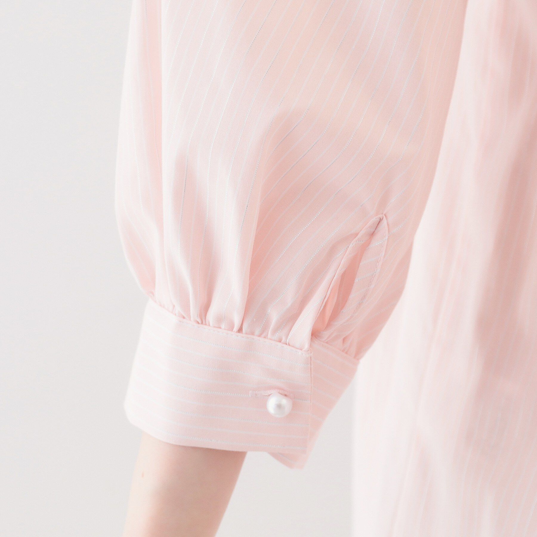 index「2WAYペプラムブラウス/ボウタイ取り外し可【洗濯機OK/イージーアイロン/防シワ】《XS～LL/8」|シャツ・ブラウス|