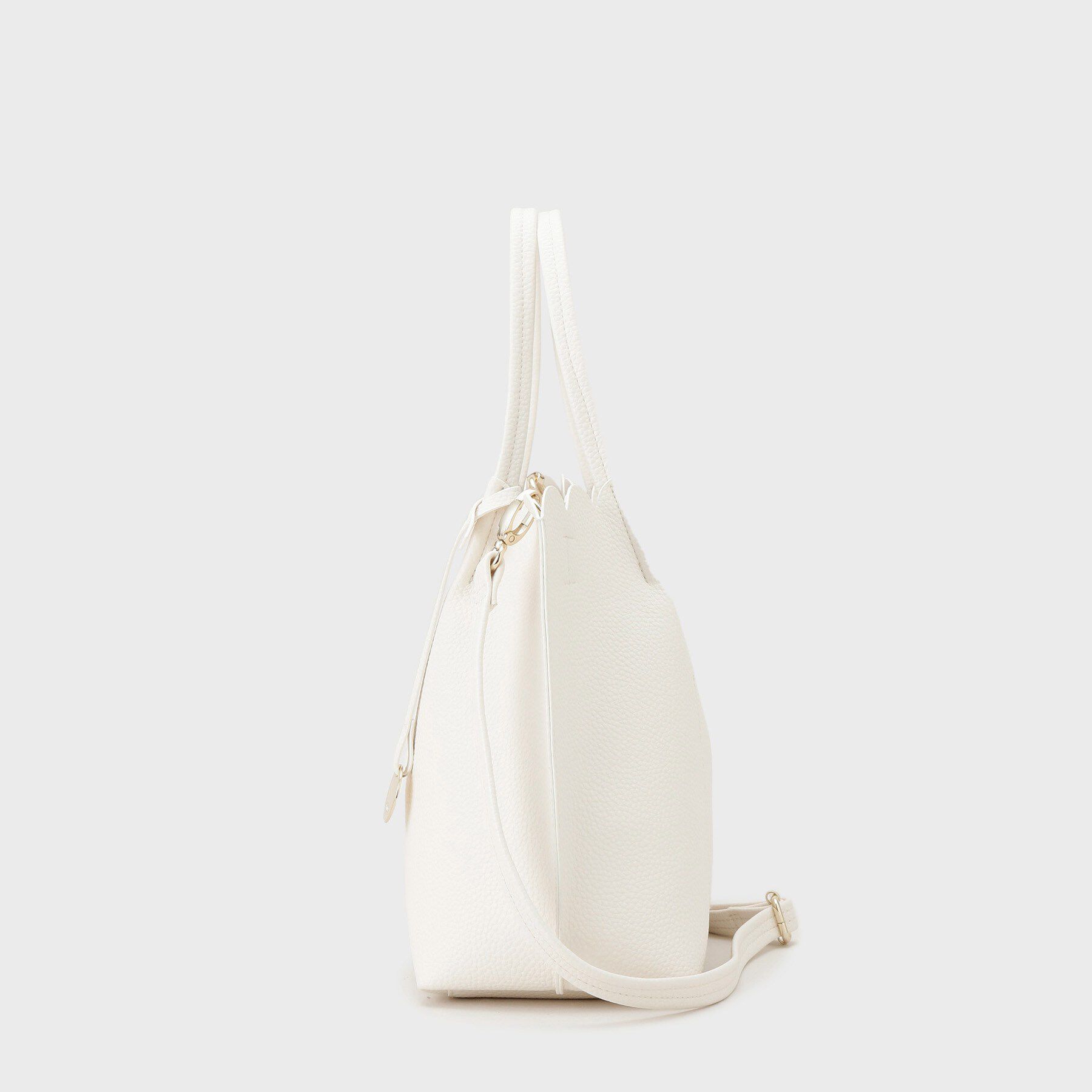 index「【2WAY】軽量合皮スカラップデザインミドルトートバッグ」|トートバッグ|