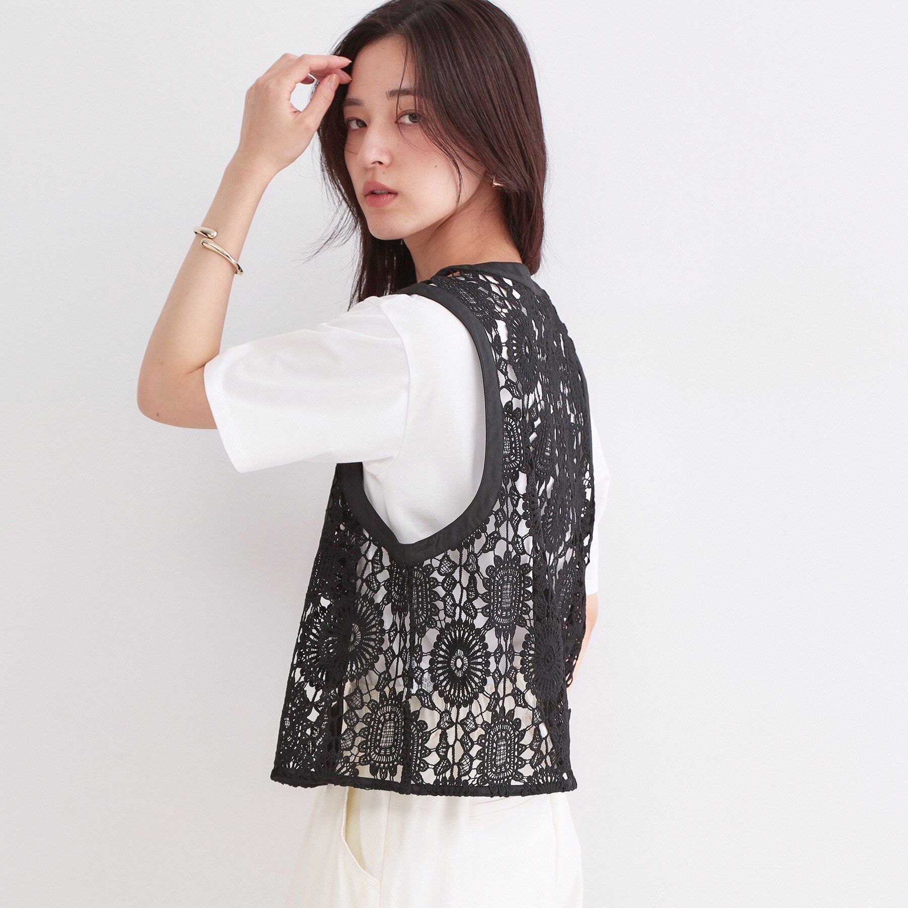 OPAQUE.CLIP「レースVネックベスト」|ベスト・ジレ|