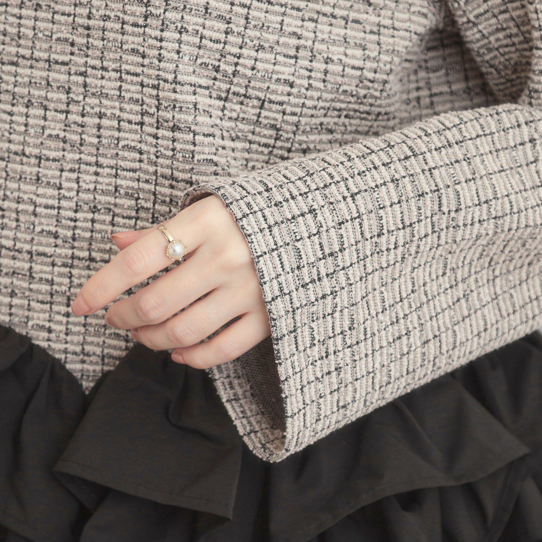 Couture broach「カットツイード裾フリルプルオーバー」|Tシャツ・カットソー|