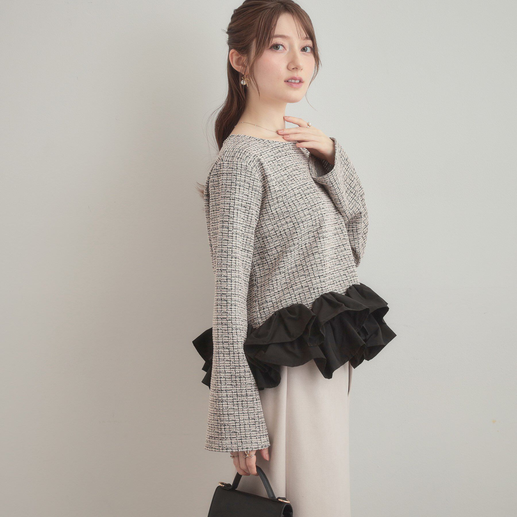 Couture broach「カットツイード裾フリルプルオーバー」|Tシャツ・カットソー|
