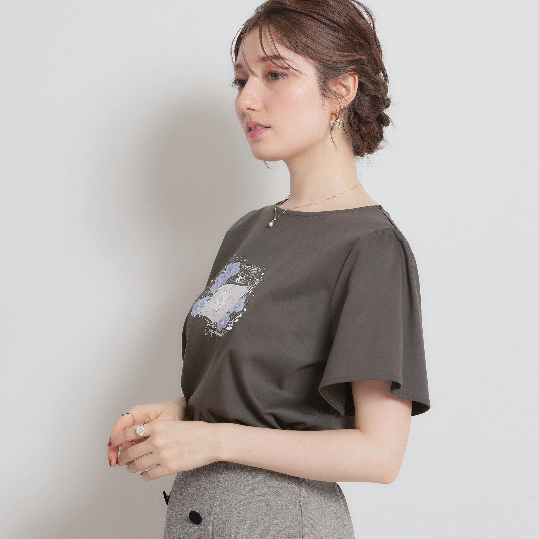 Couture broach「【接触冷感・UVカット】パフュームプリントTシャツ」|Tシャツ・カットソー|