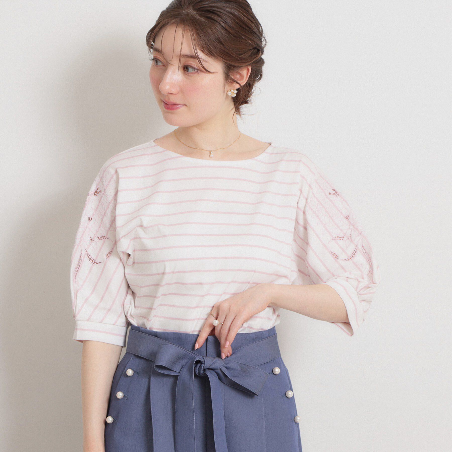 Couture broach「【接触冷感・UVカット】60シルケット エンブロドルマントップス」|Tシャツ・カットソー|