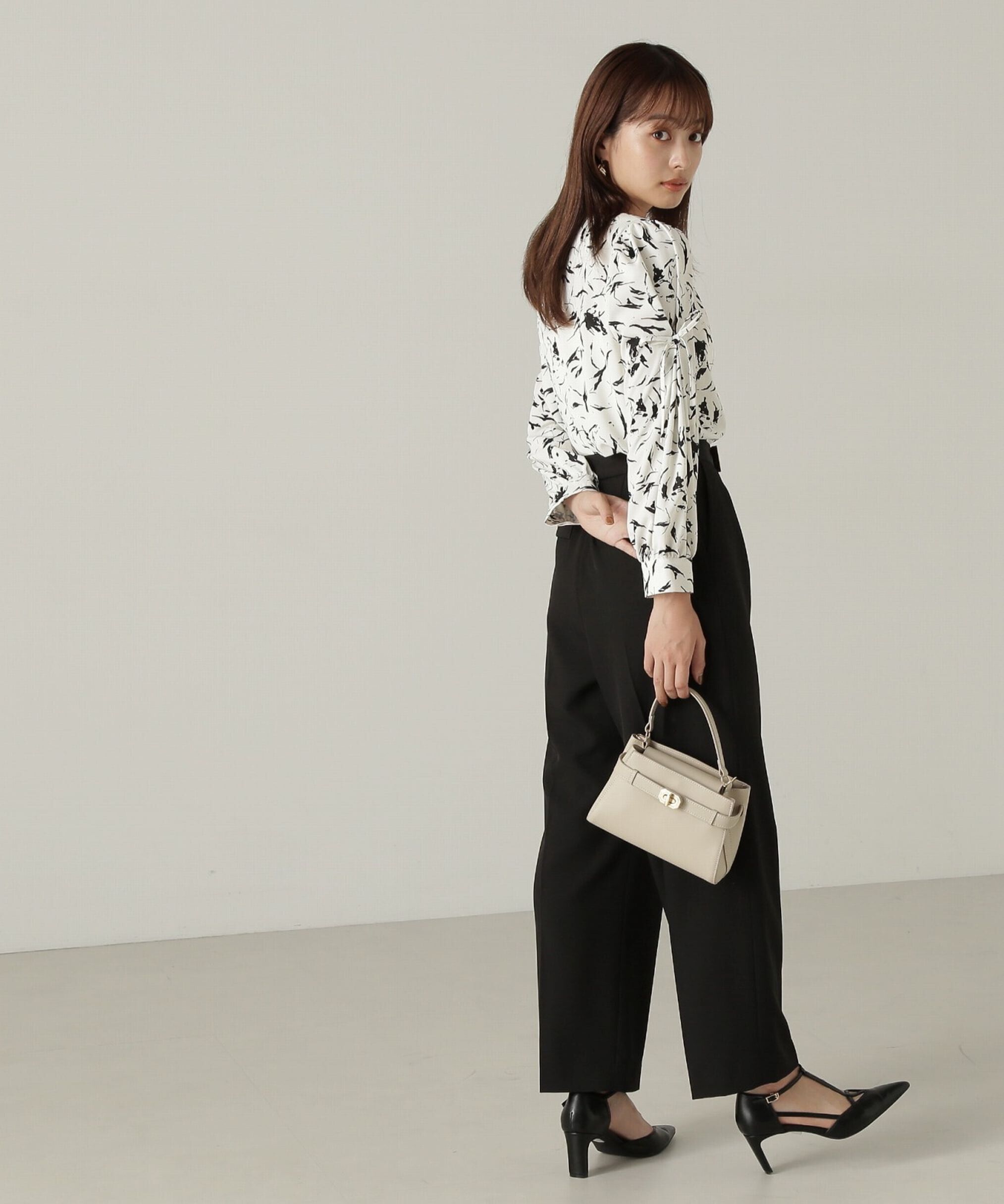 PROPORTION BODY DRESSING「タックリボンスリーブブラウス24AW」|シャツ・ブラウス|