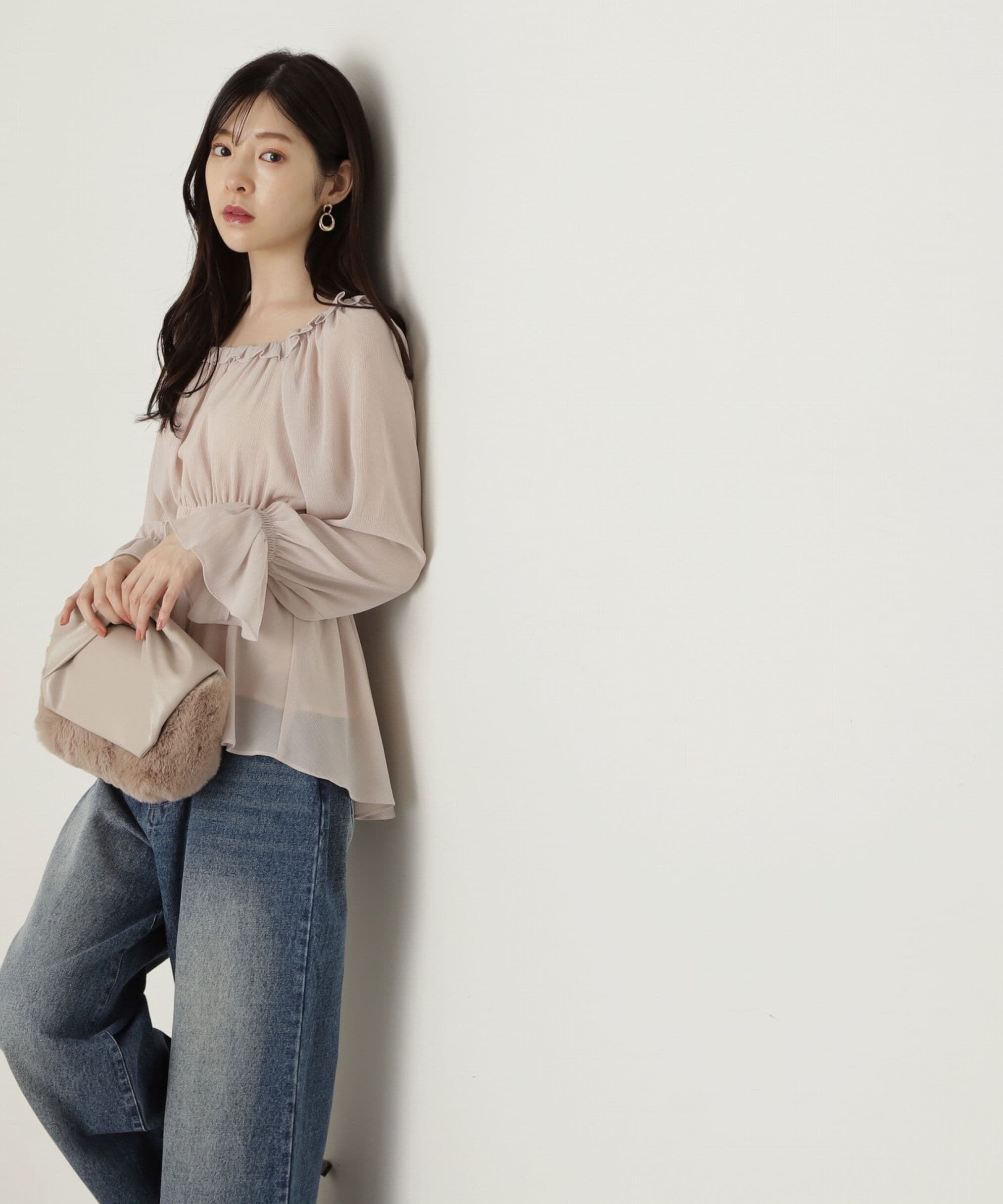 PROPORTION BODY DRESSING「楊柳ギャザーオフショルブラウス　24AW」|シャツ・ブラウス|グレージュ