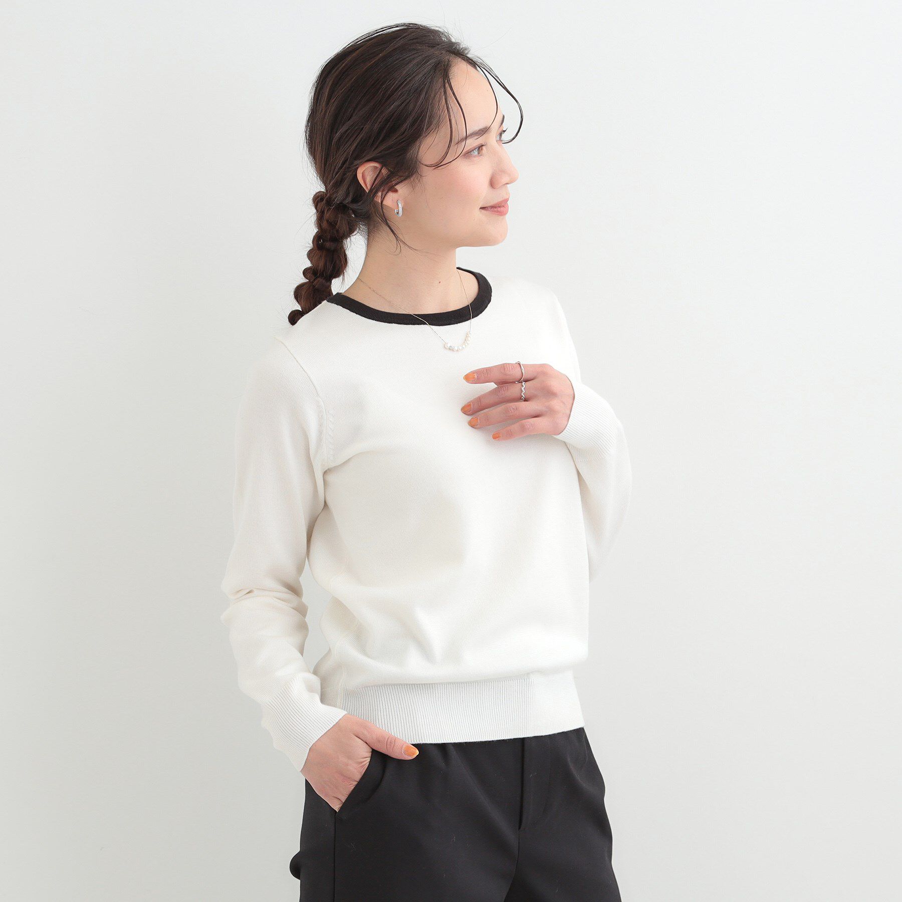 SHOO･LA･RUE「【洗濯機可/S-LL/アンサンブル可】シンプルきれい見え クルーネックニット」|ニット・セーター|