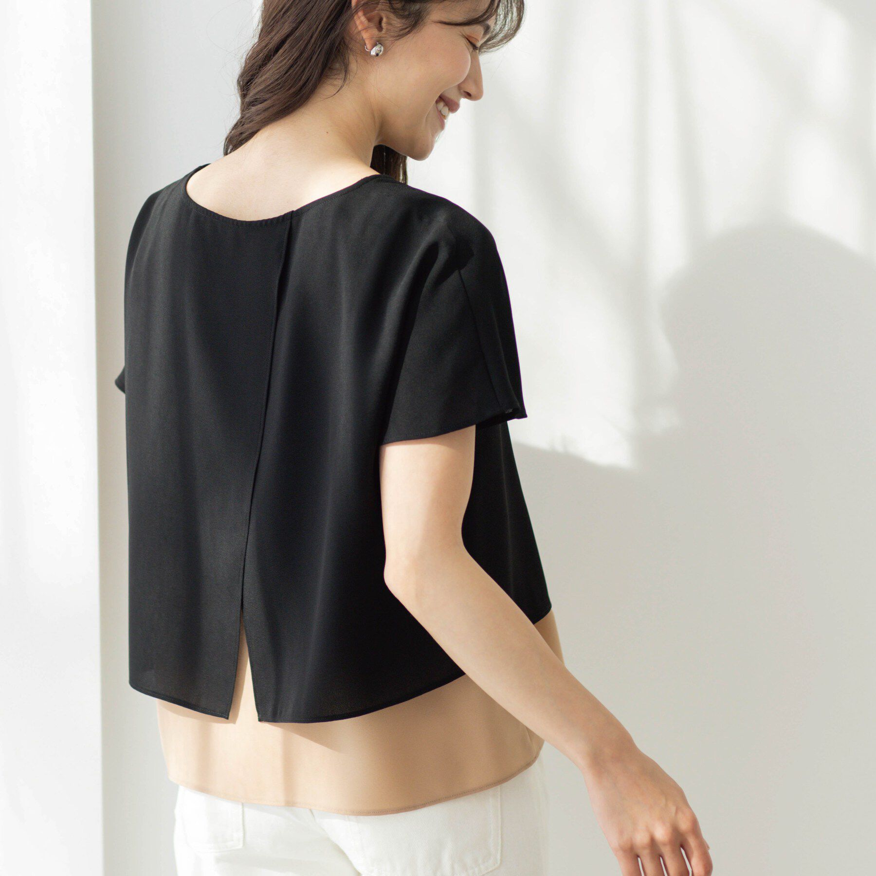 SHOO･LA･RUE「【洗濯機可/体型カバー】1枚でサマ見え バイカラーレイヤードブラウス」|シャツ・ブラウス|