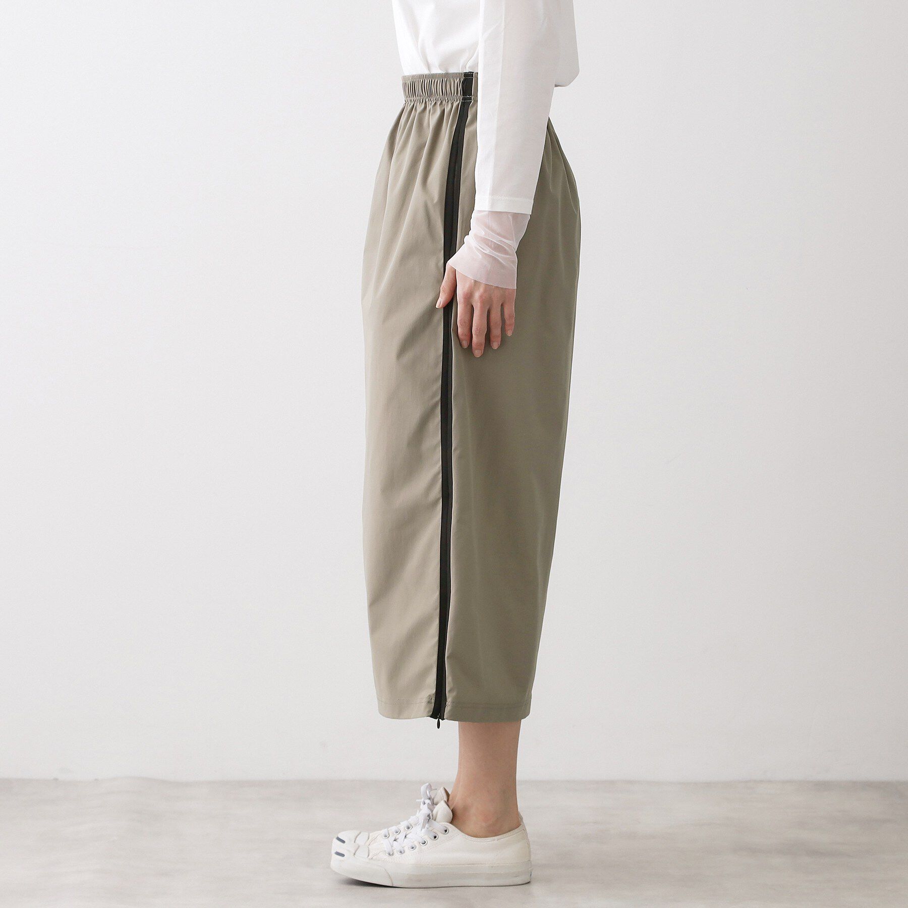 Dessin「【撥水/ウエストゴム】ストレッチIラインスカート」|スカート|