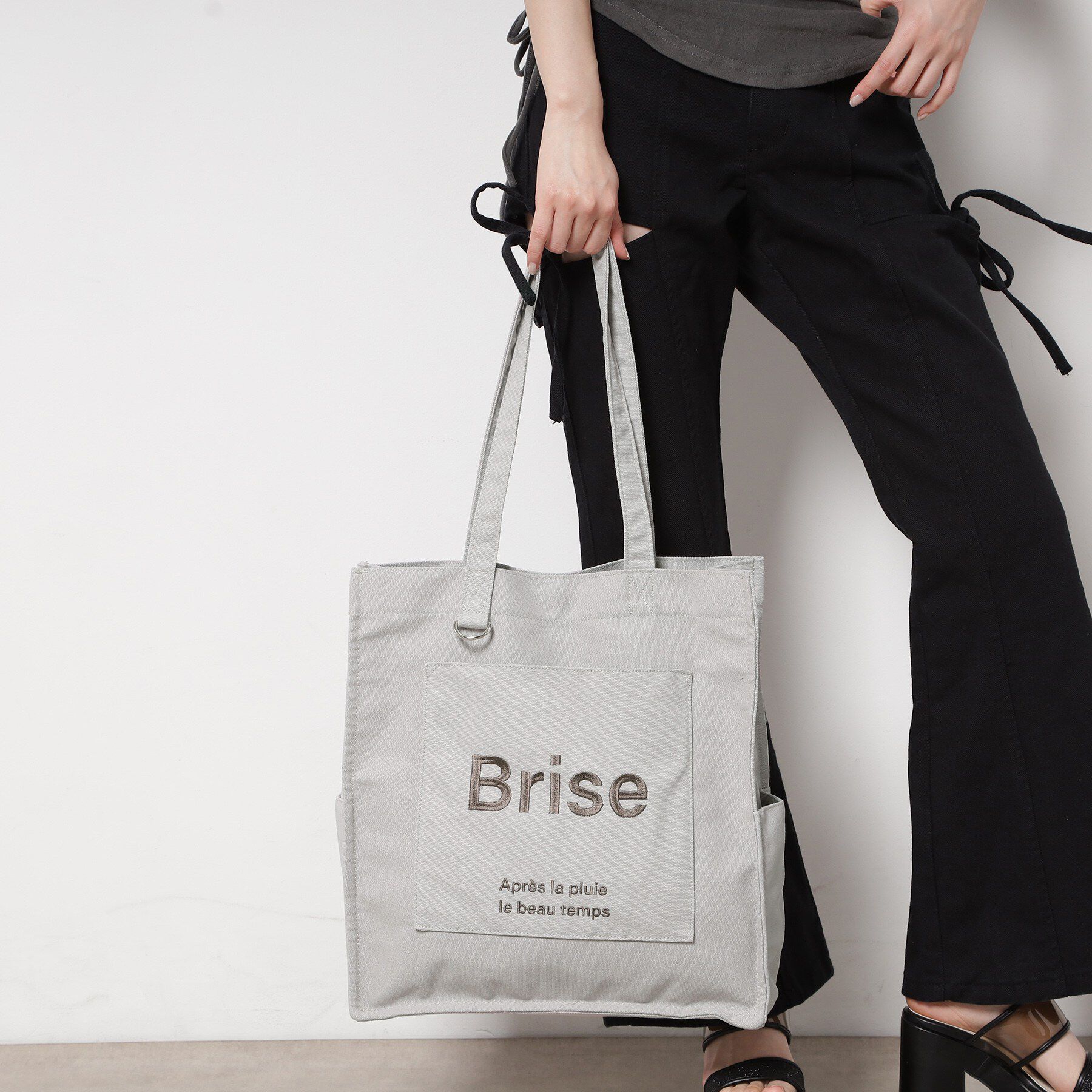 Ober Tashe「ポケットスクエアロゴトート」|トートバッグ|