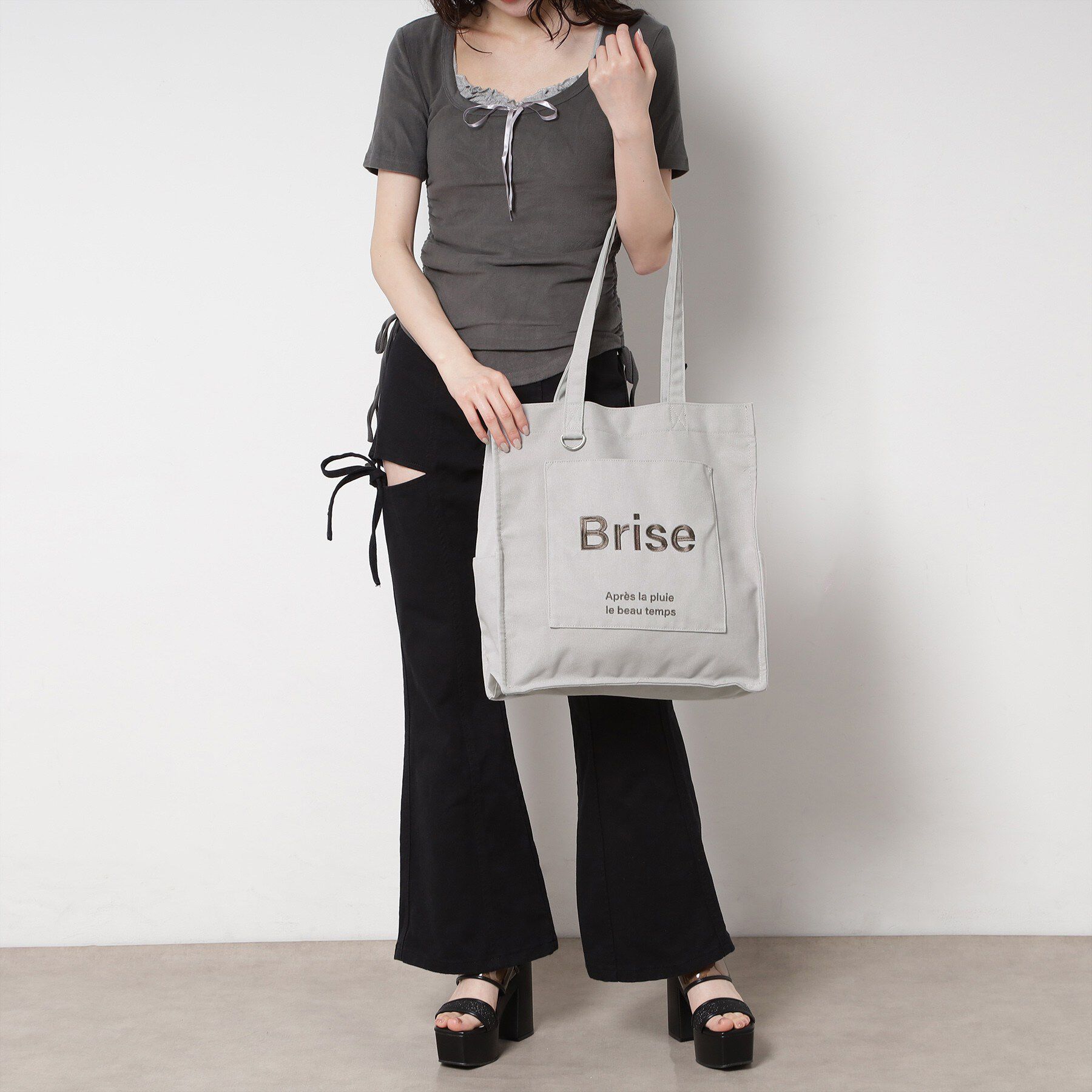 Ober Tashe「ポケットスクエアロゴトート」|トートバッグ|