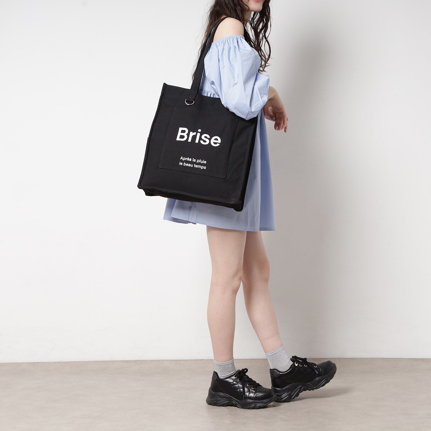 Ober Tashe「ポケットスクエアロゴトート」|トートバッグ|