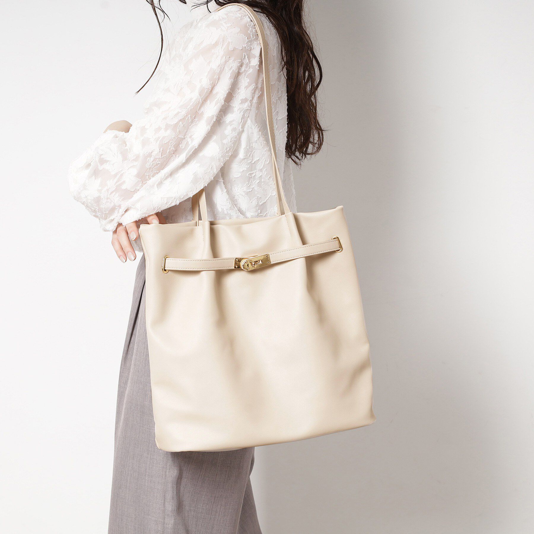 Ober Tashe「フロントベルトトート」|トートバッグ|