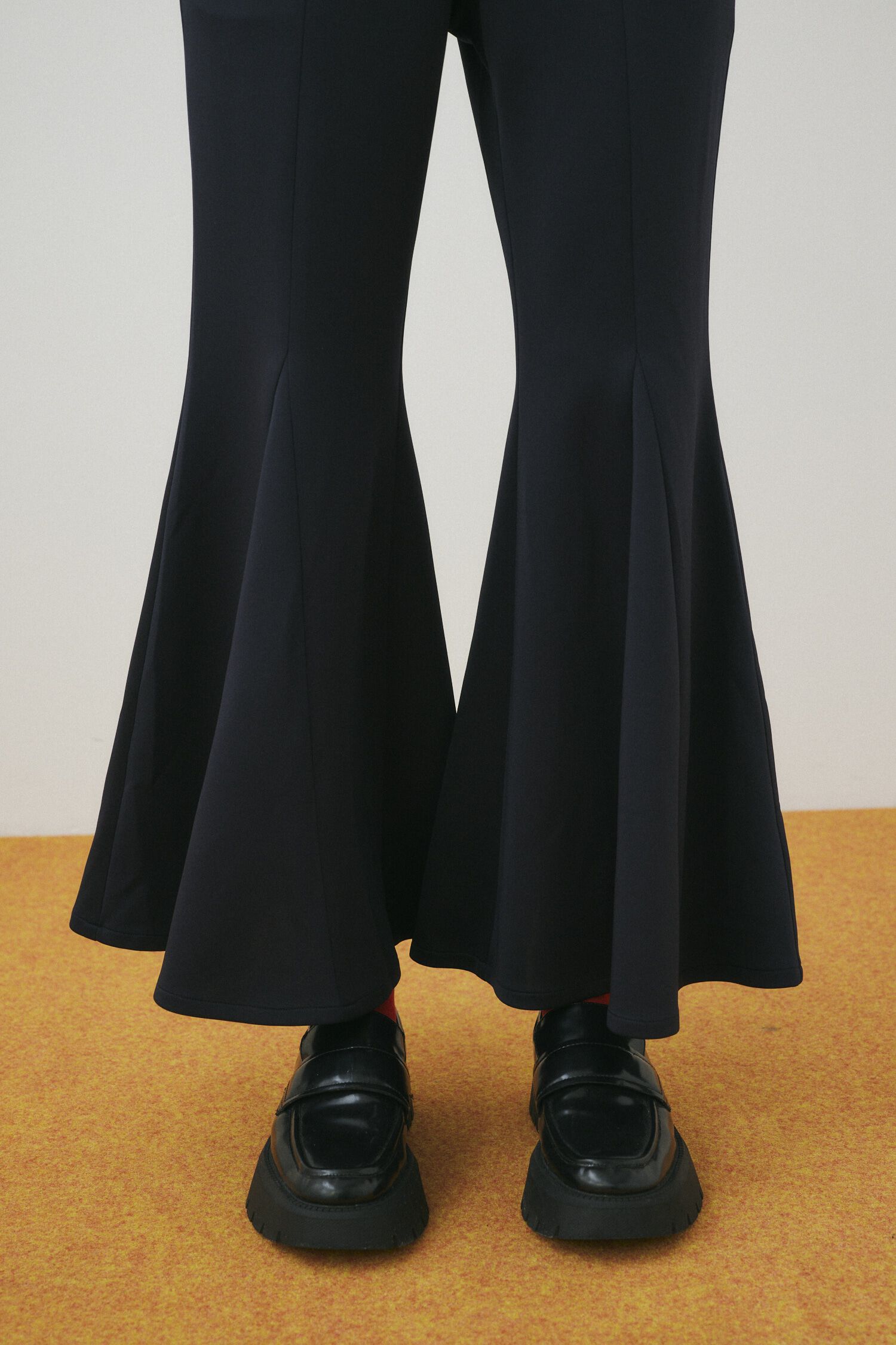 HeRIN.CYE「Flare pants」|その他|