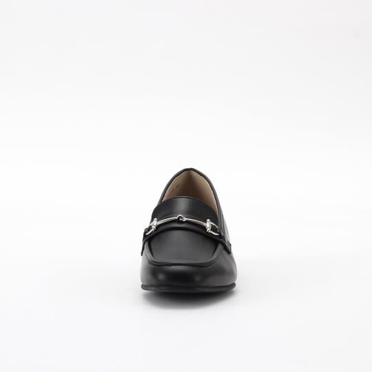 銀座かねまつ「LSBW2405STEBLK 【防水】【本革】【Bワイズ】アクアベルスレンダーローファー」|パンプス|