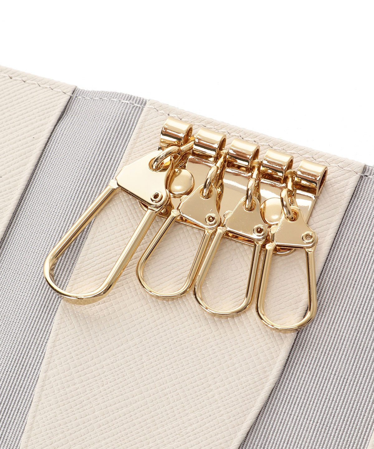 Samantha Thavasa「[Newカラー]Pomme d'espoir ポムディスポワール バイカラーキーケース」|キーケース|