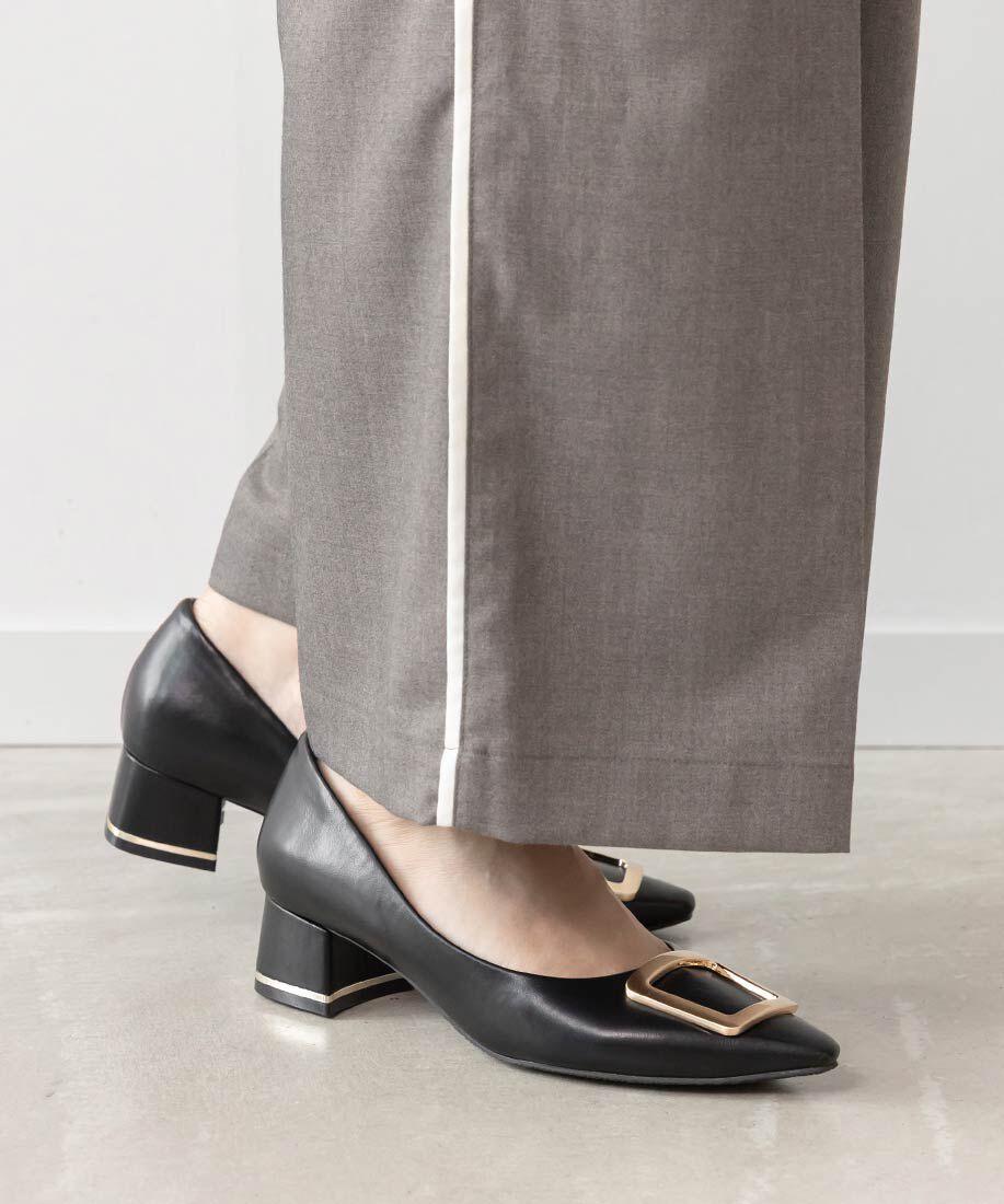  「スクエアゴールドパーツパンプス」|パンプス|