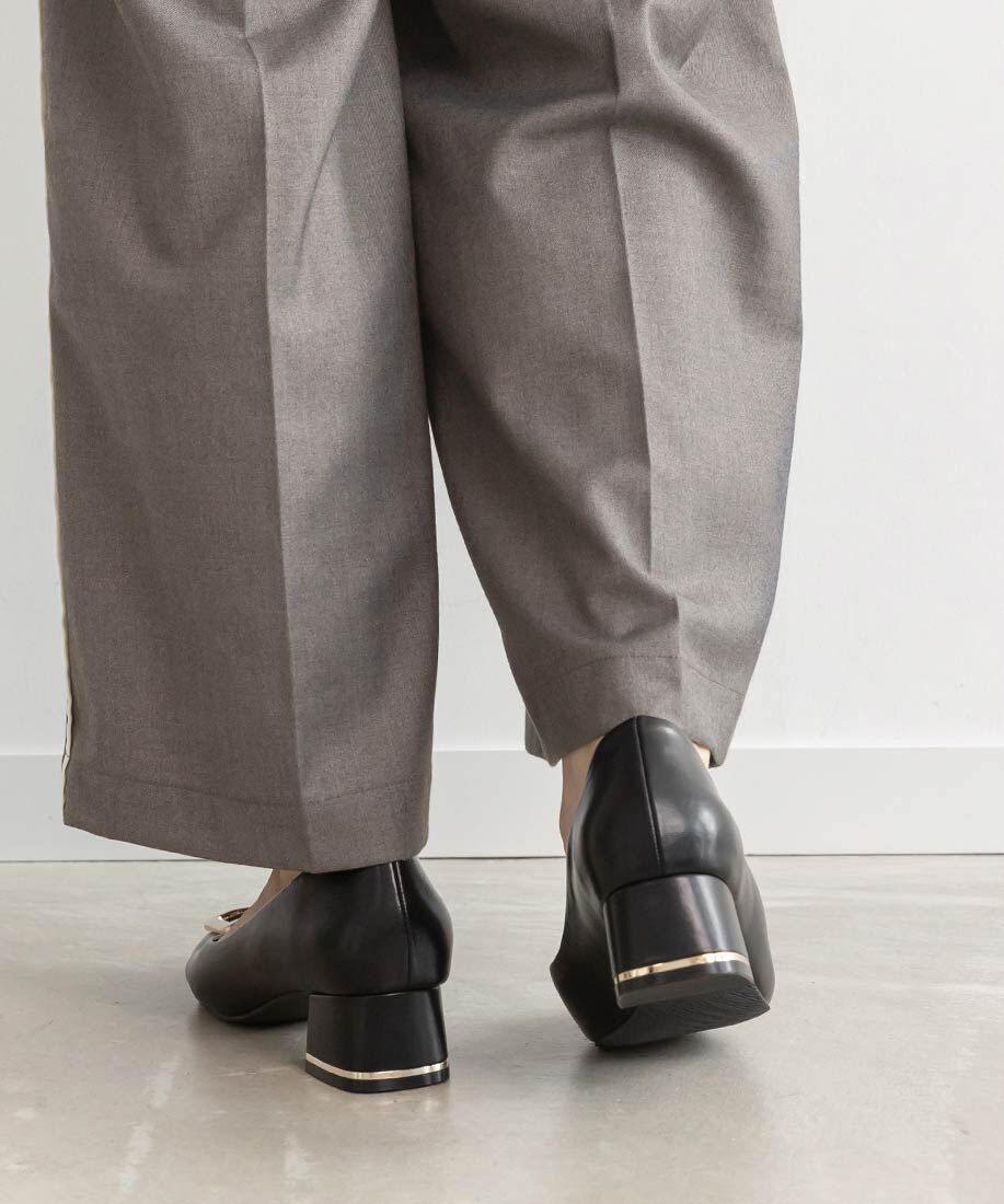  「スクエアゴールドパーツパンプス」|パンプス|