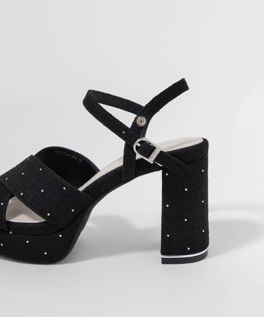  「ビジュークロスベルトストームサンダル」|サンダル|