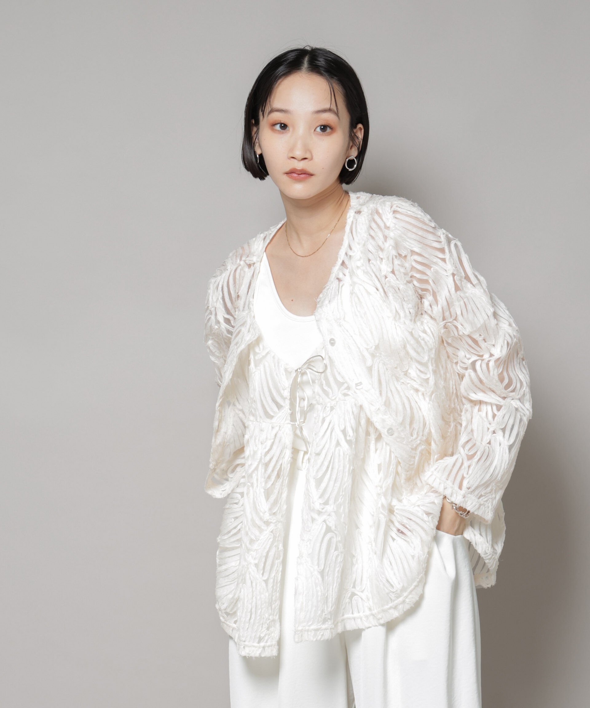 nano･universe「テープ刺繍チュール前後2wayカーディガン(セットアップ可)」|シャツ・ブラウス|アイボリー7