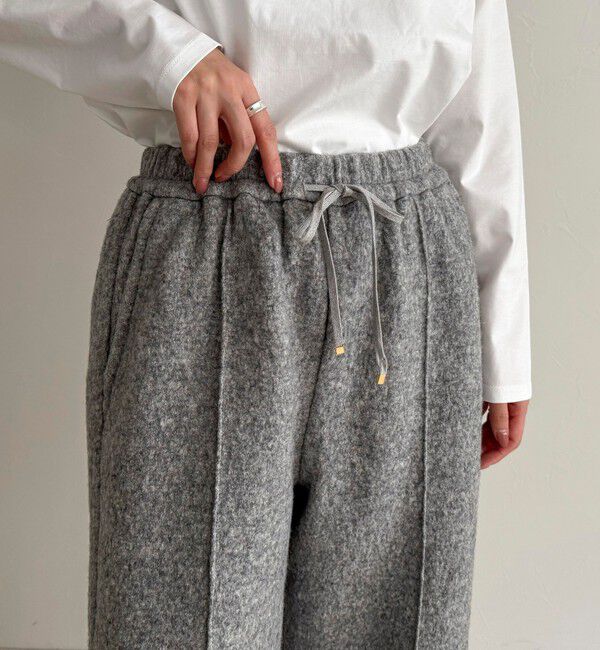 fredy emue「ブークレーウールイージーパンツ」|チノ|